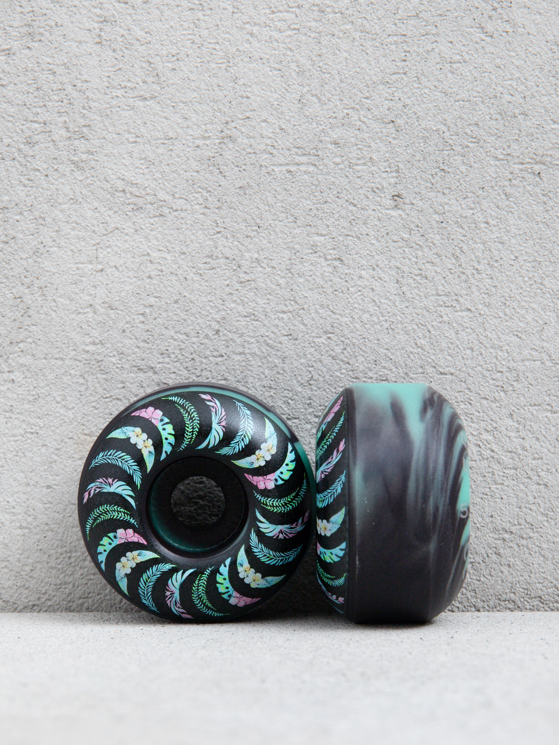 u041au043eu043bu0435u043bu0446u0430 Spitfire F4 99D Teamm Floral Classic (teal/black swirl)