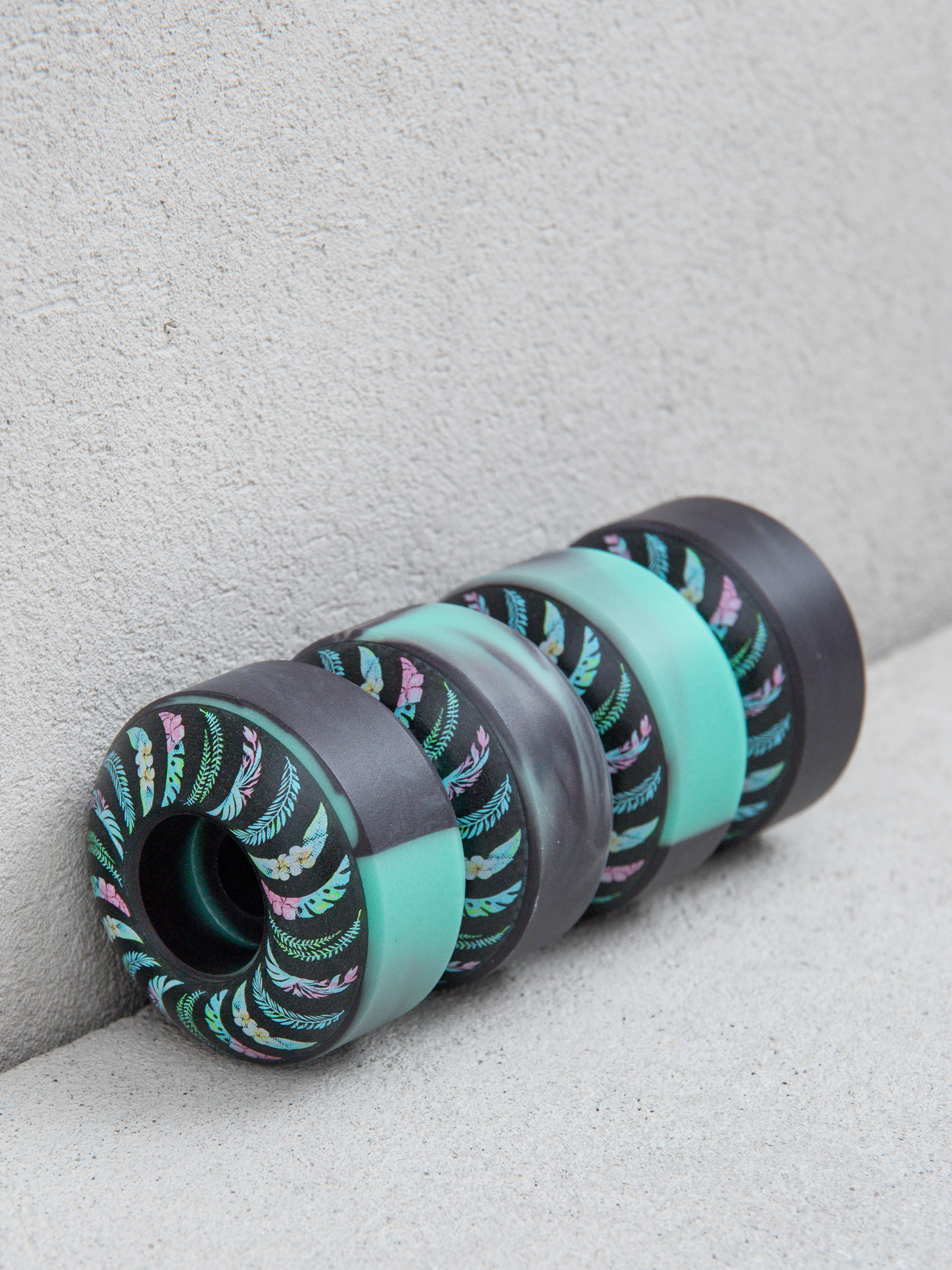 Колелца Spitfire F4 99D Teamm Floral Classic (teal/black swirl)