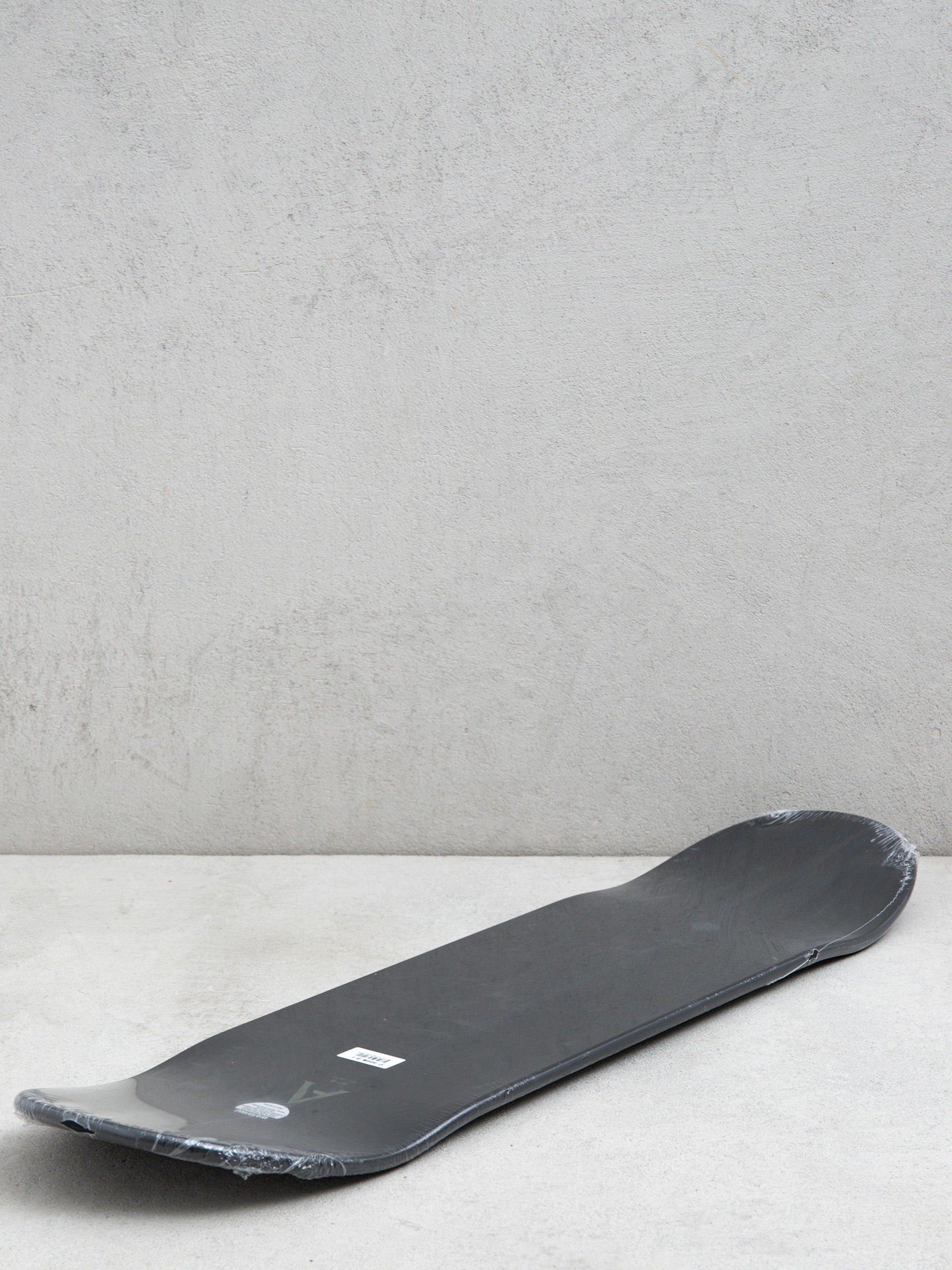 Дъска April Skateboards Dashawn Diamond Back