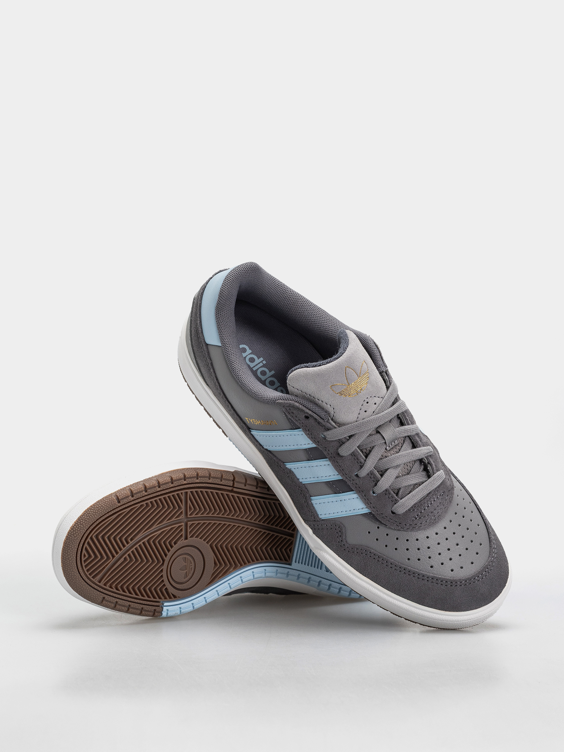 Обувки adidas Tyshawn II (grefiv/clesky/ftwwht)