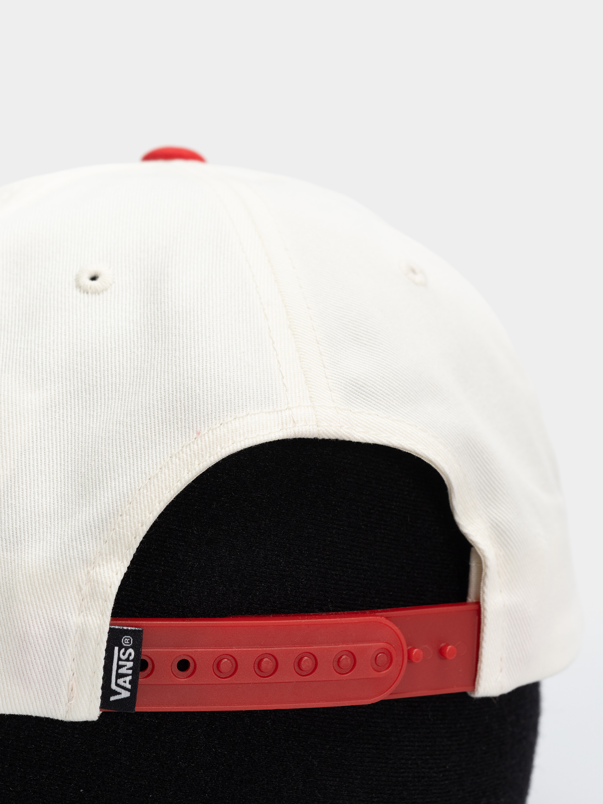 Шапка с козирка Vans Formula Snapback (racing red)