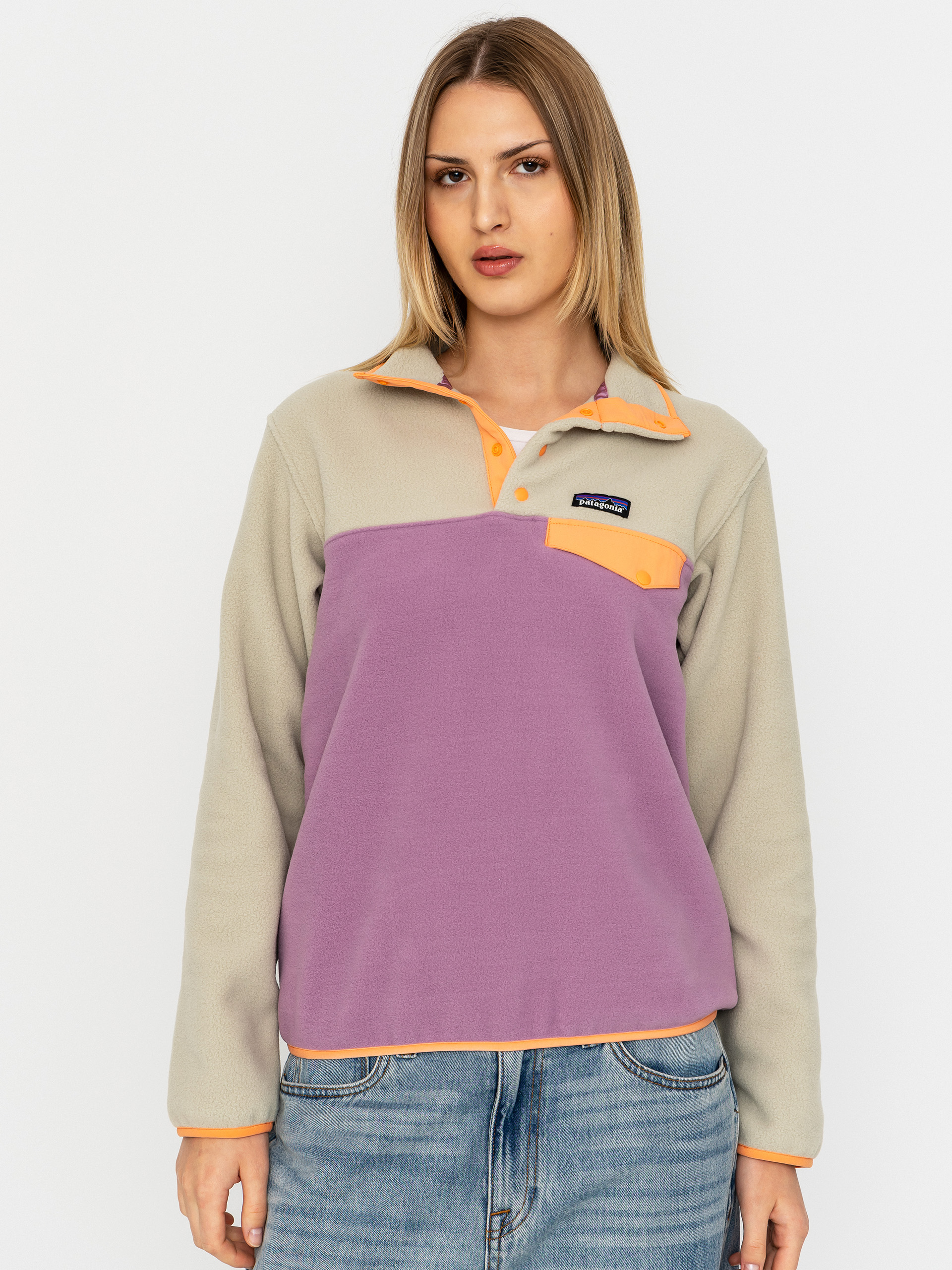 Поларени суитшърт Patagonia Lightweight Synchilla Snap T Wmn