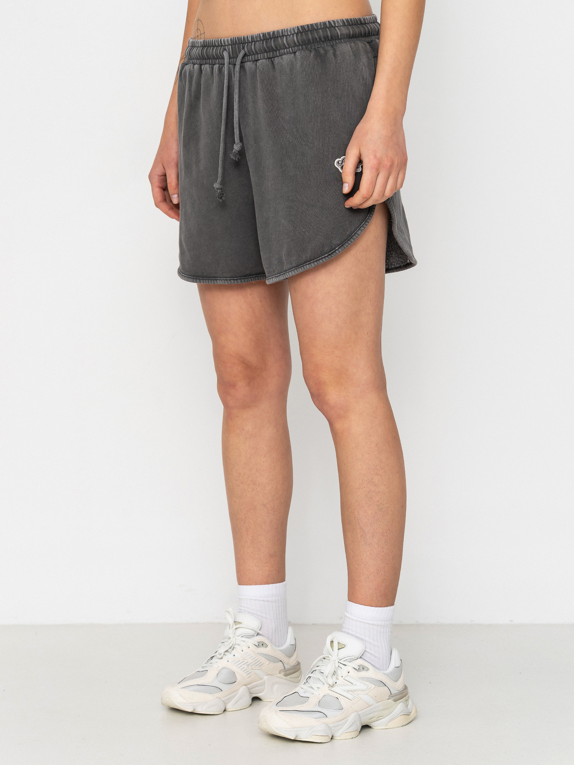 Къси панталони Santa Cruz Groovy Stack Wmn (grey wash)