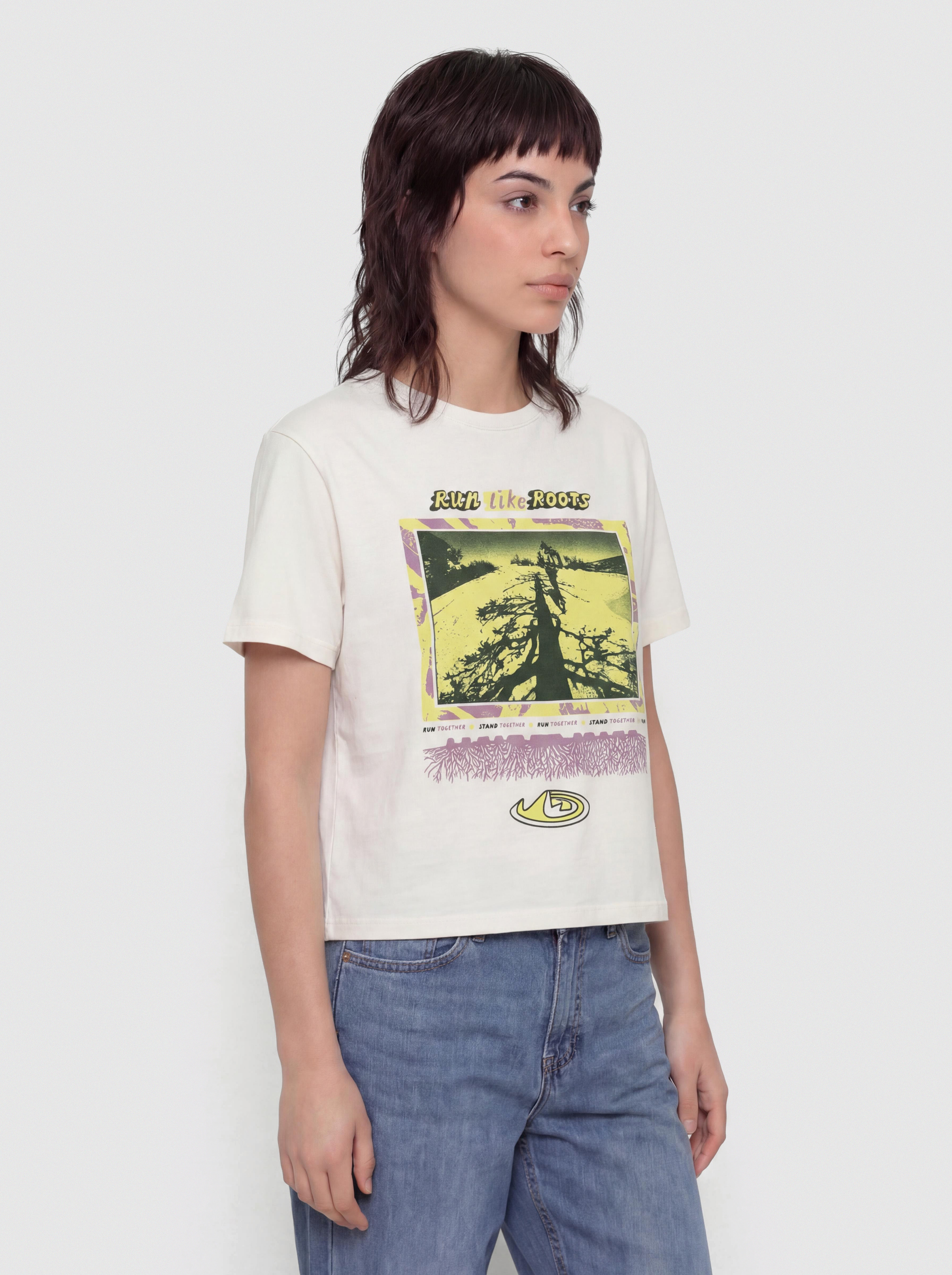 Тениска Patagonia Run Like Roots Wmn (undyed natural)