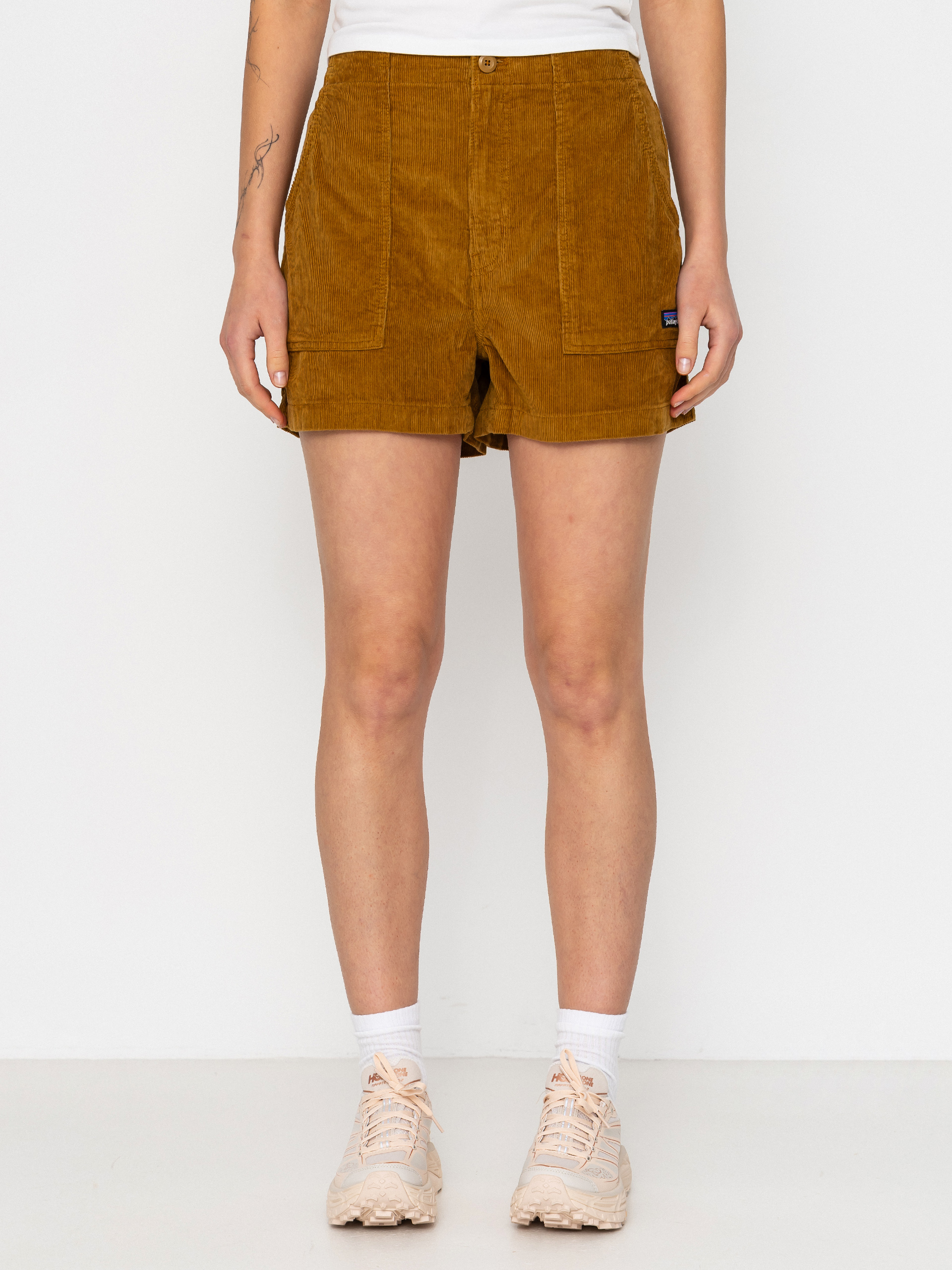 Къси панталони Patagonia Retro Cord Wmn