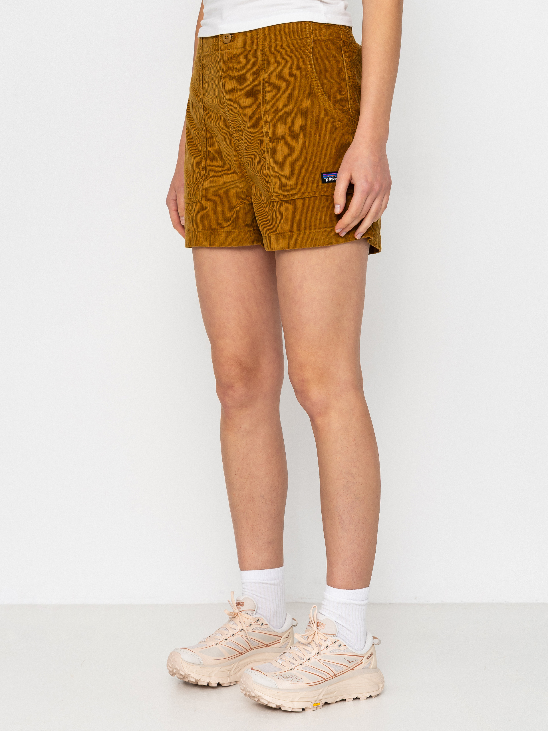 Къси панталони Patagonia Retro Cord Wmn (bobcat brown)
