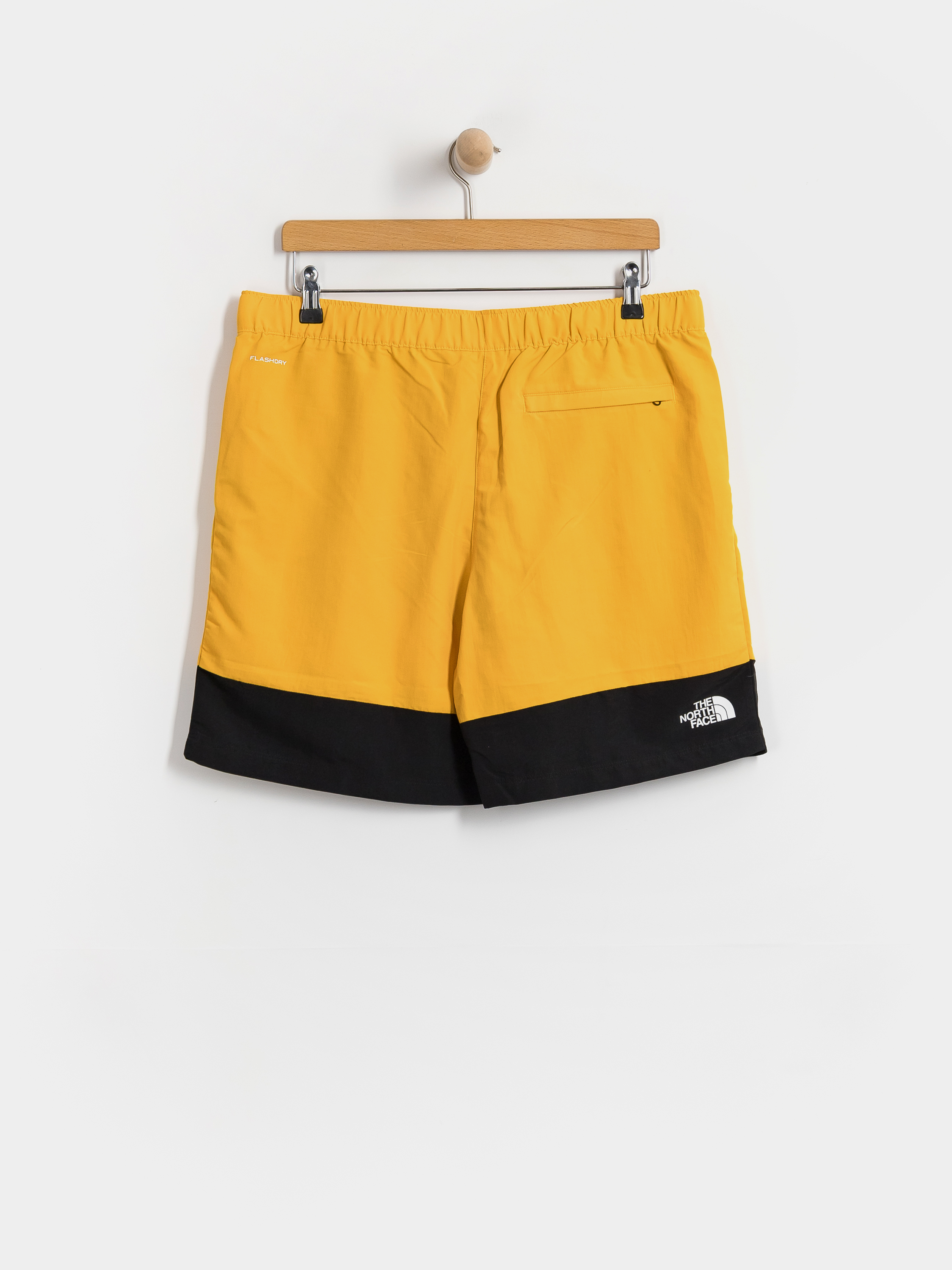 Къси панталони The North Face Leynar (sumitgld/tnfblk)