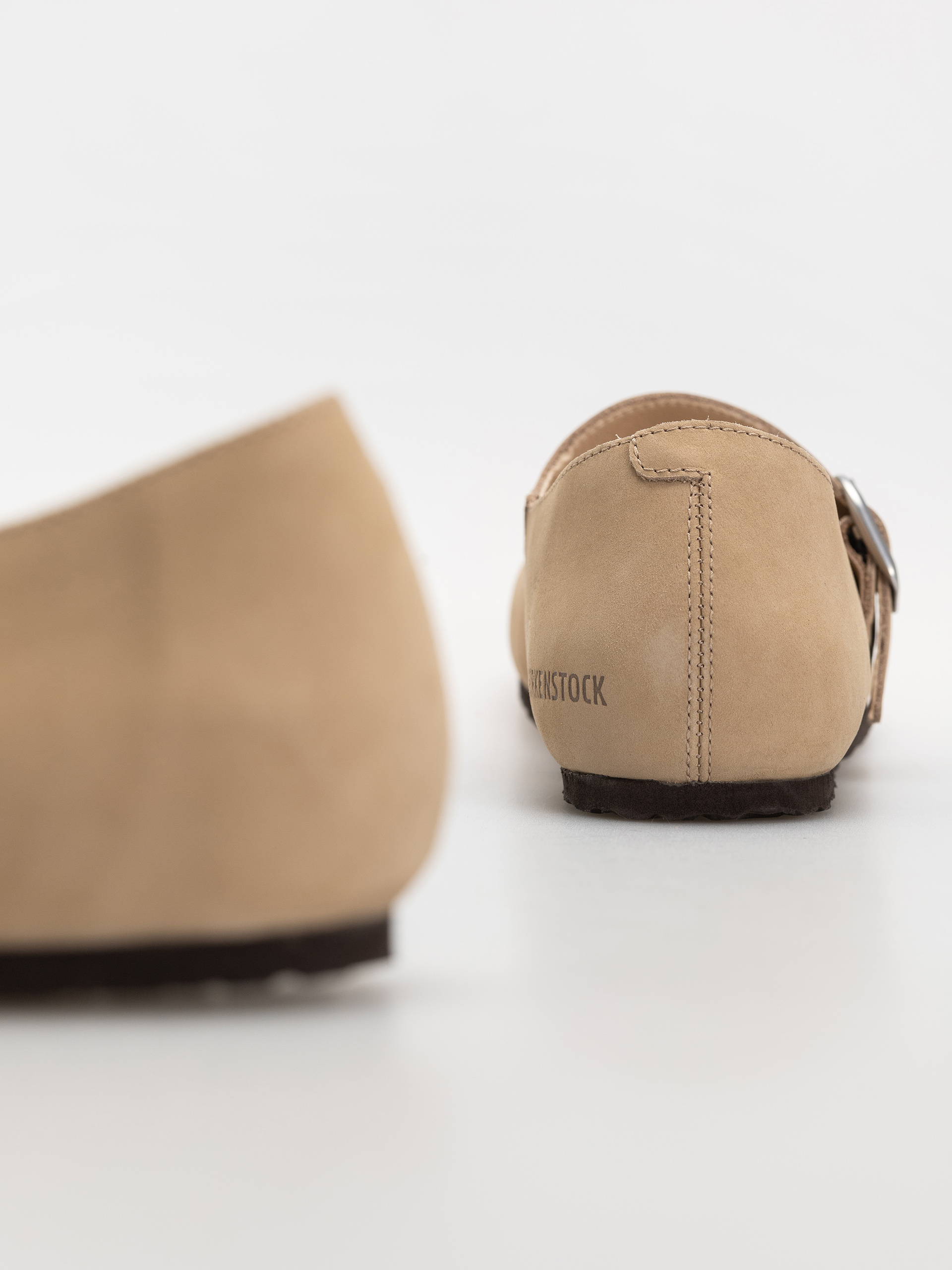 Чехли Birkenstock Santa Clarita Nubuck Leather Narrow Wmn (sandcastle)