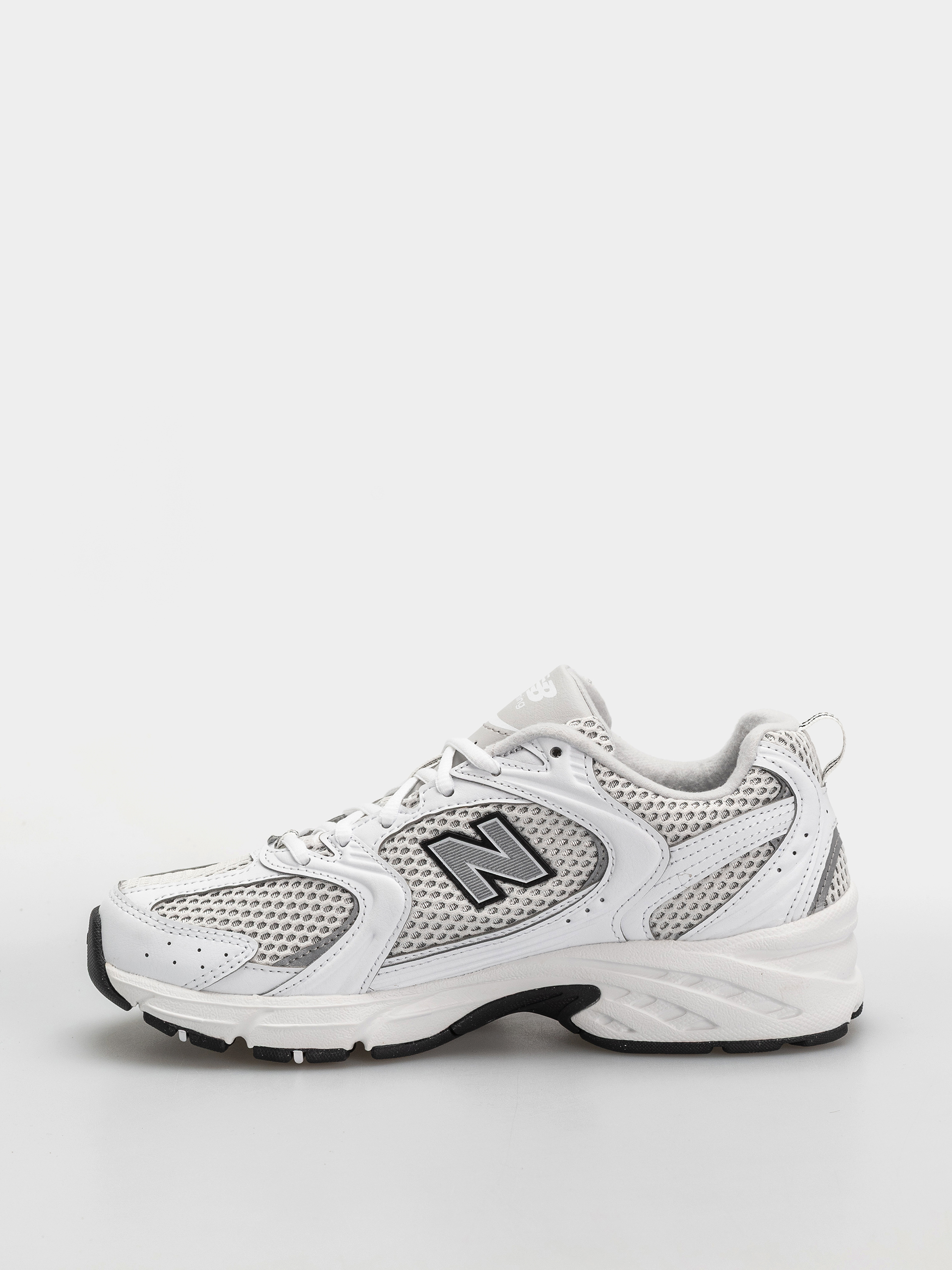 Обувки New Balance 530 (white/silver metallic/black)