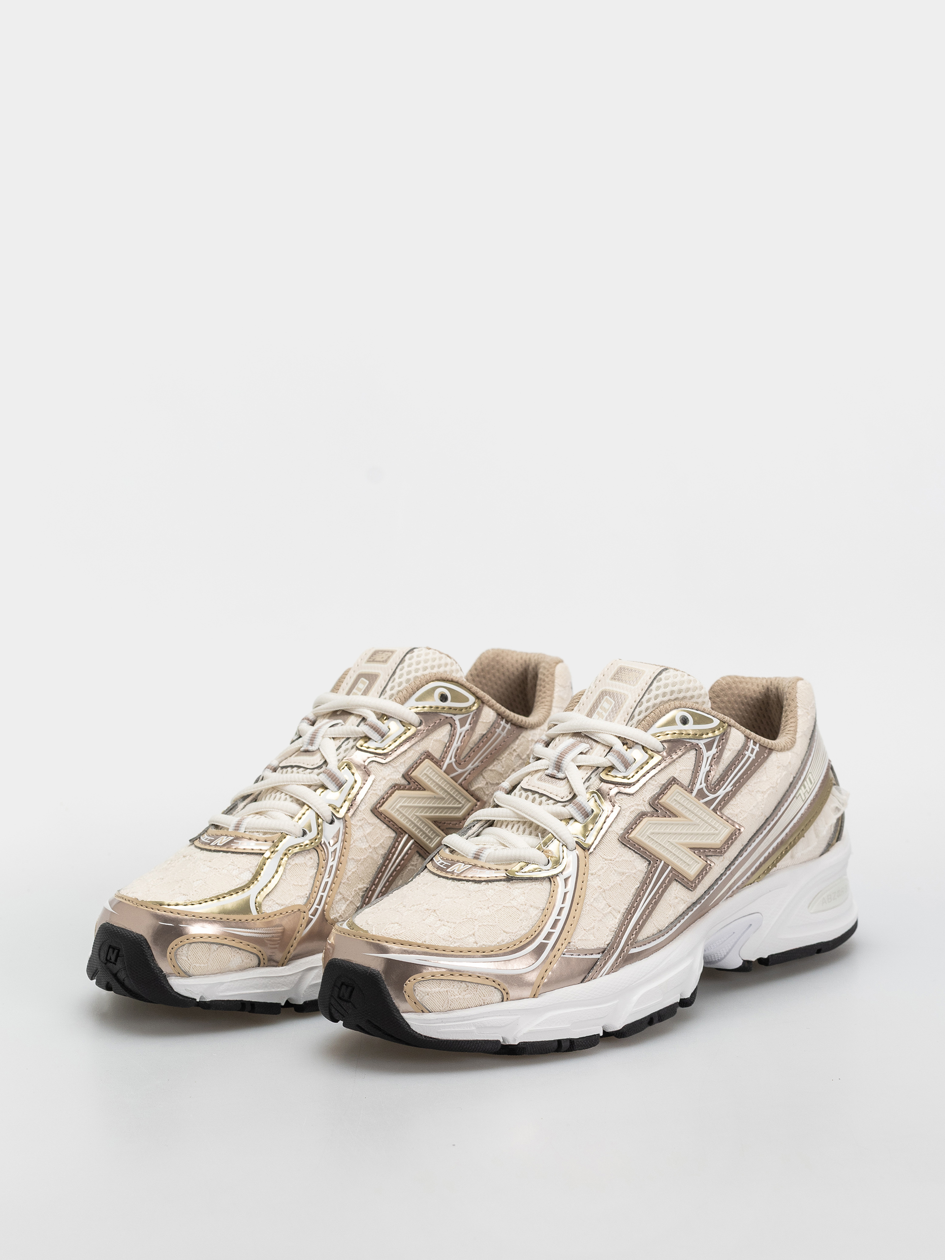 Обувки New Balance 740 (sea salt/silver metallic)