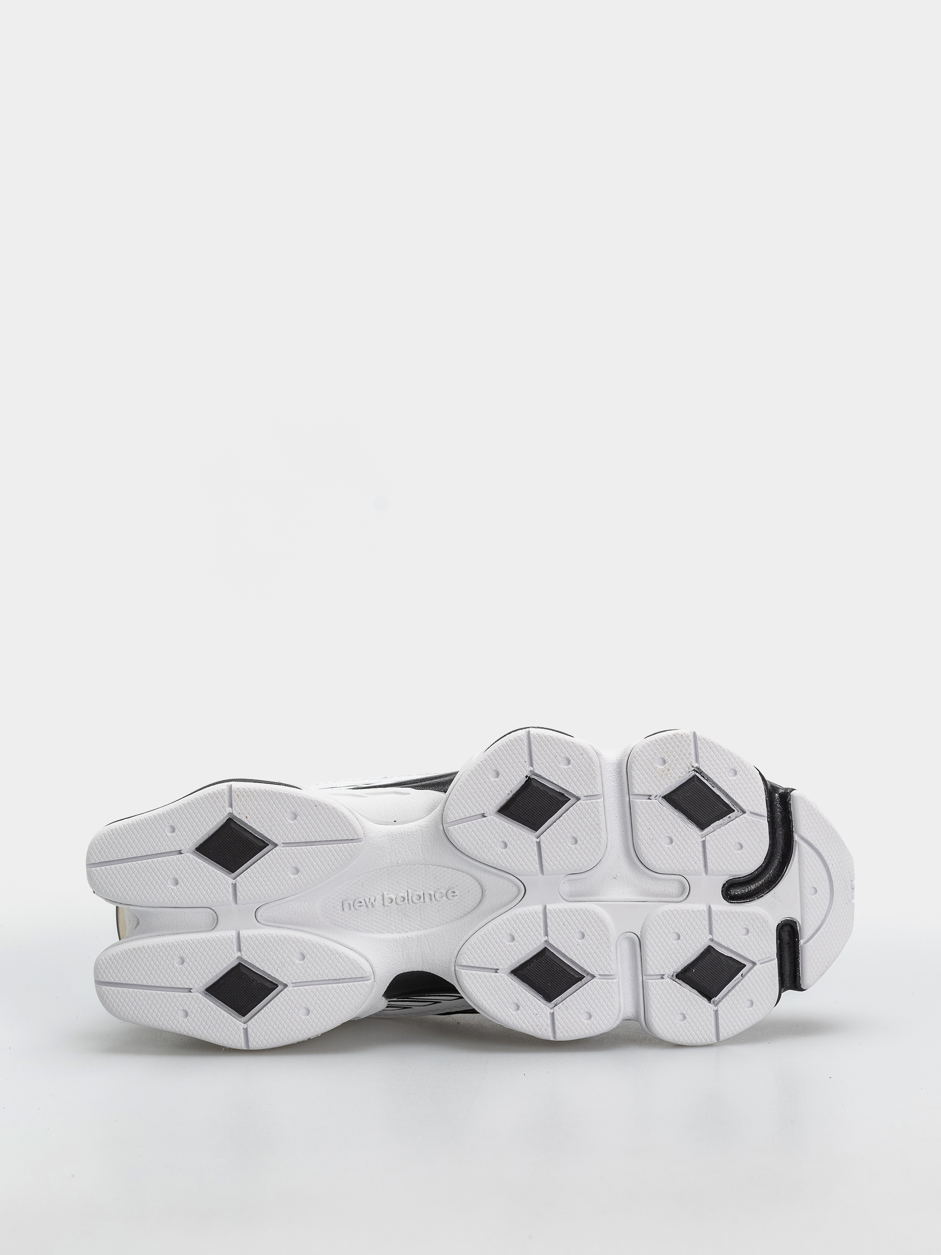Обувки New Balance 9060 (black/white)