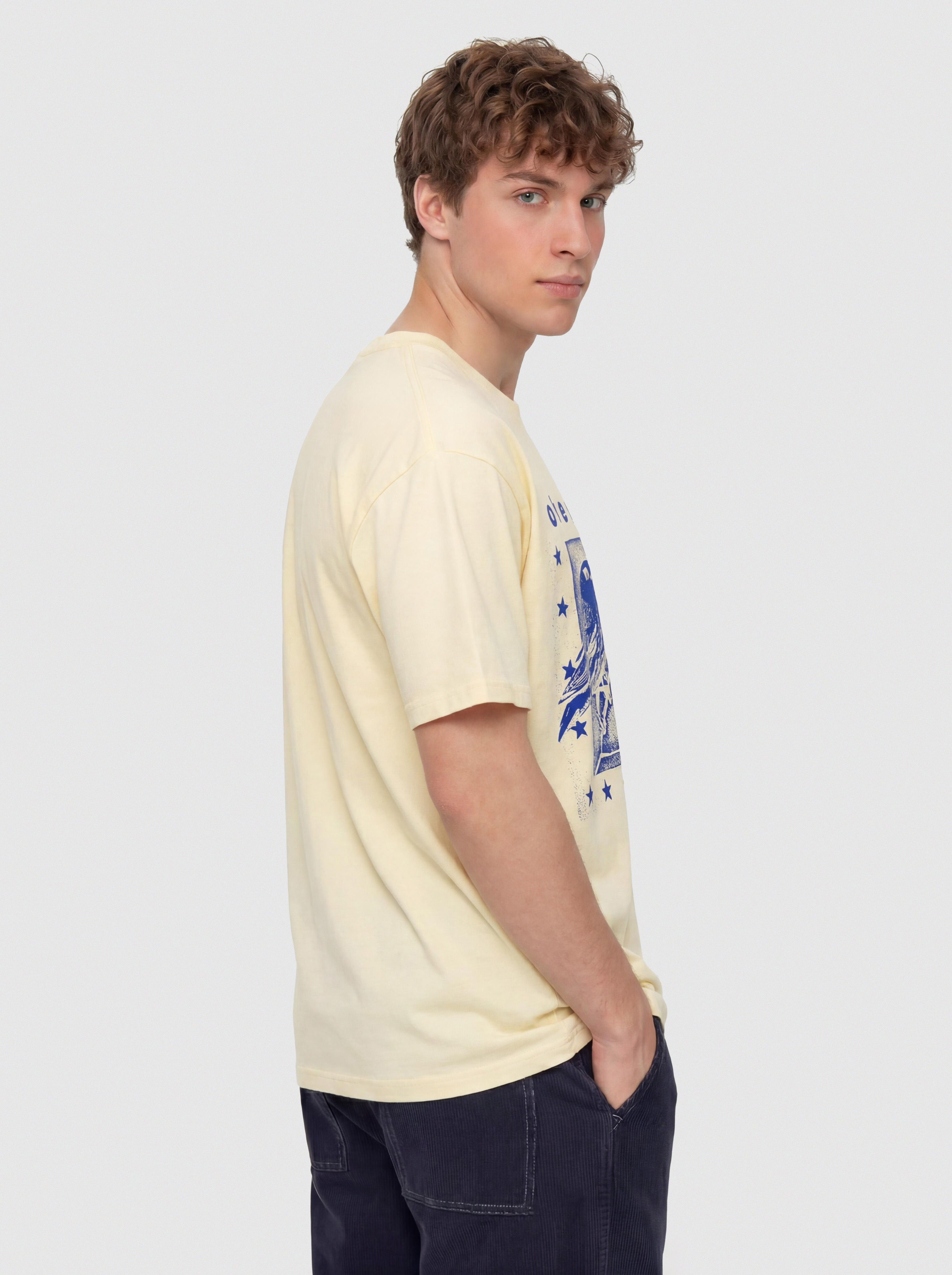 Тениска OBEY Fly Away (pale yellow)