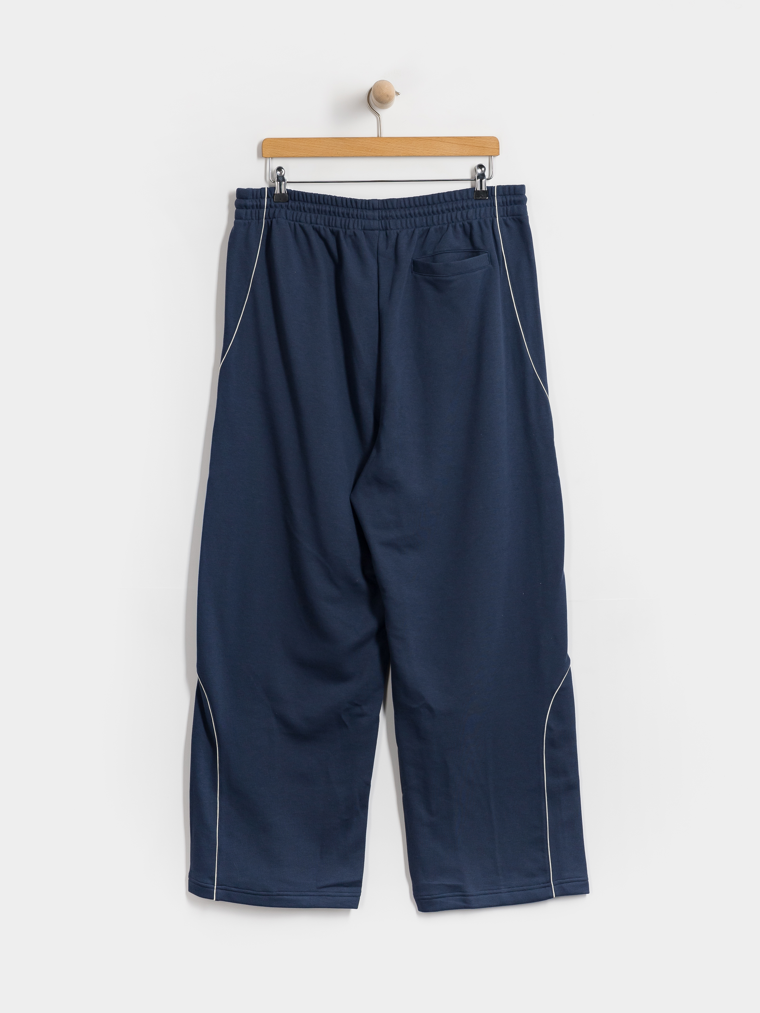 Панталони New Balance Trackside French Terry (navy)