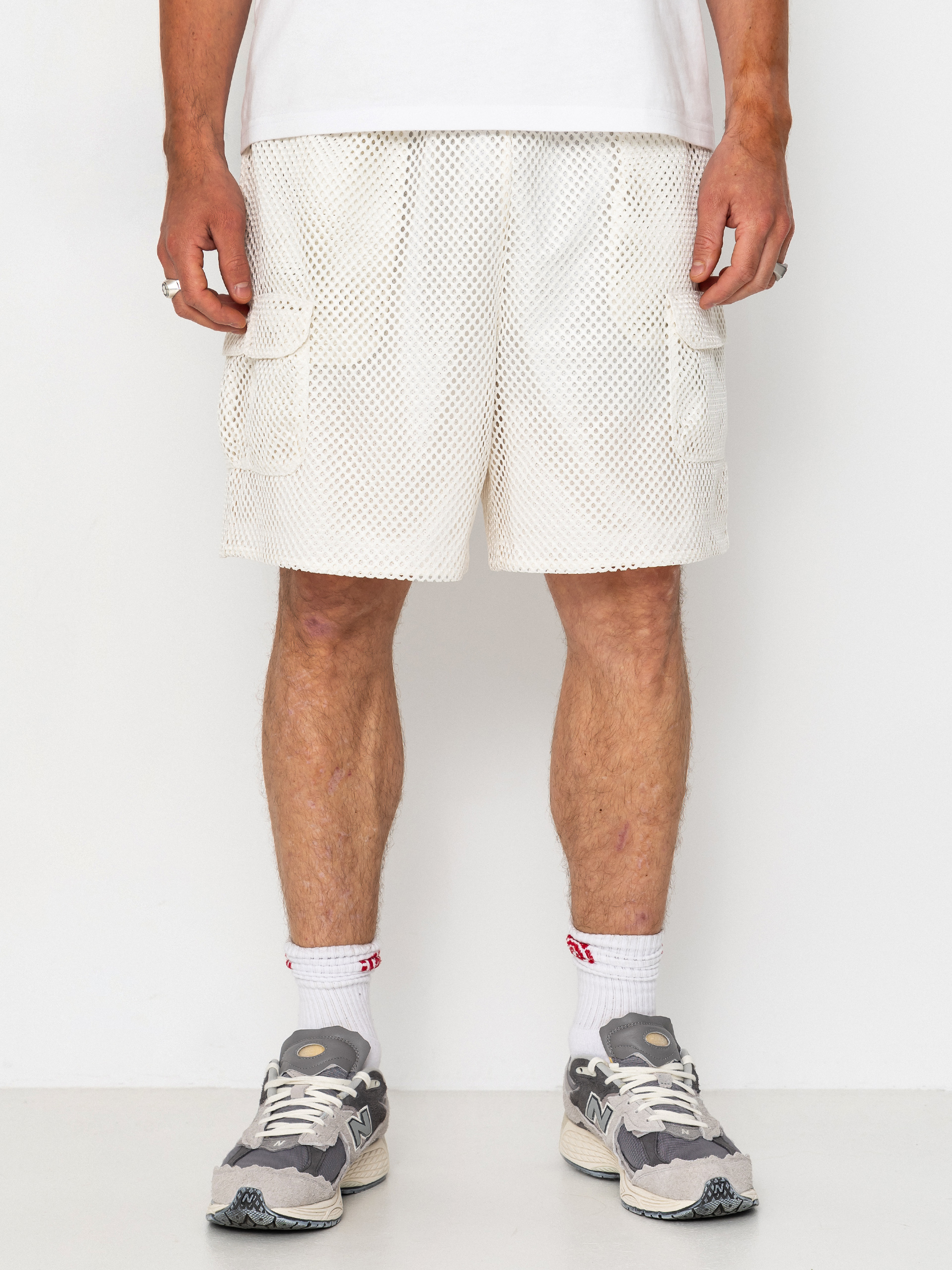 Къси панталони The North Face Tnf Red Box Mesh Utility (white dune)