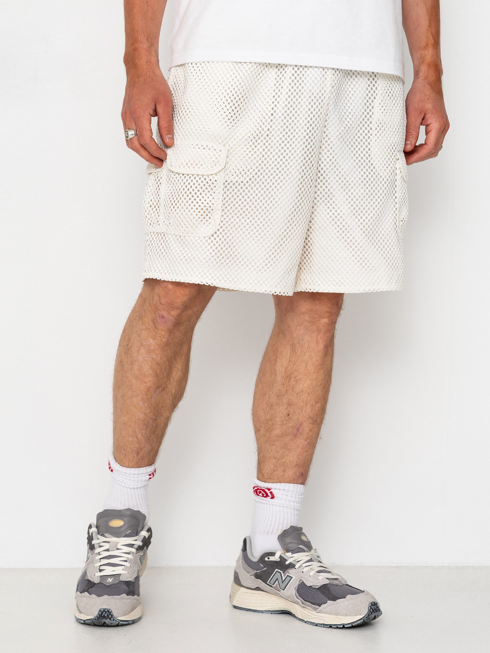 Къси панталони The North Face Tnf Red Box Mesh Utility (white dune)