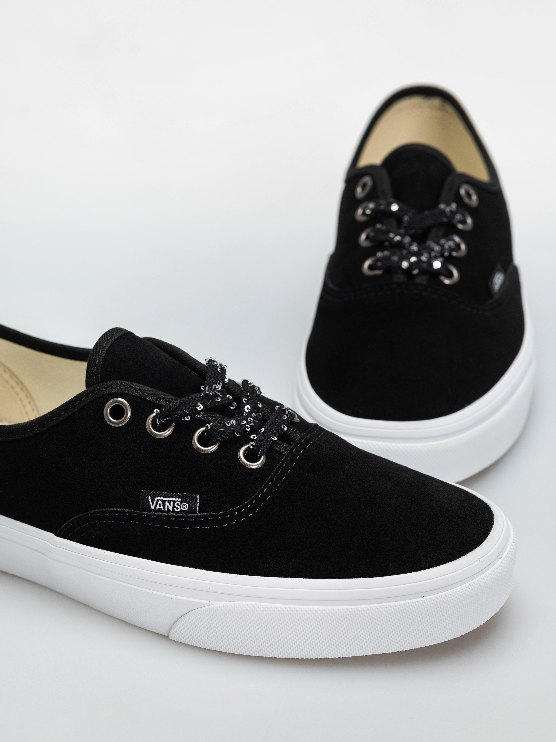 Обувки Vans Authentic (black/true whit)