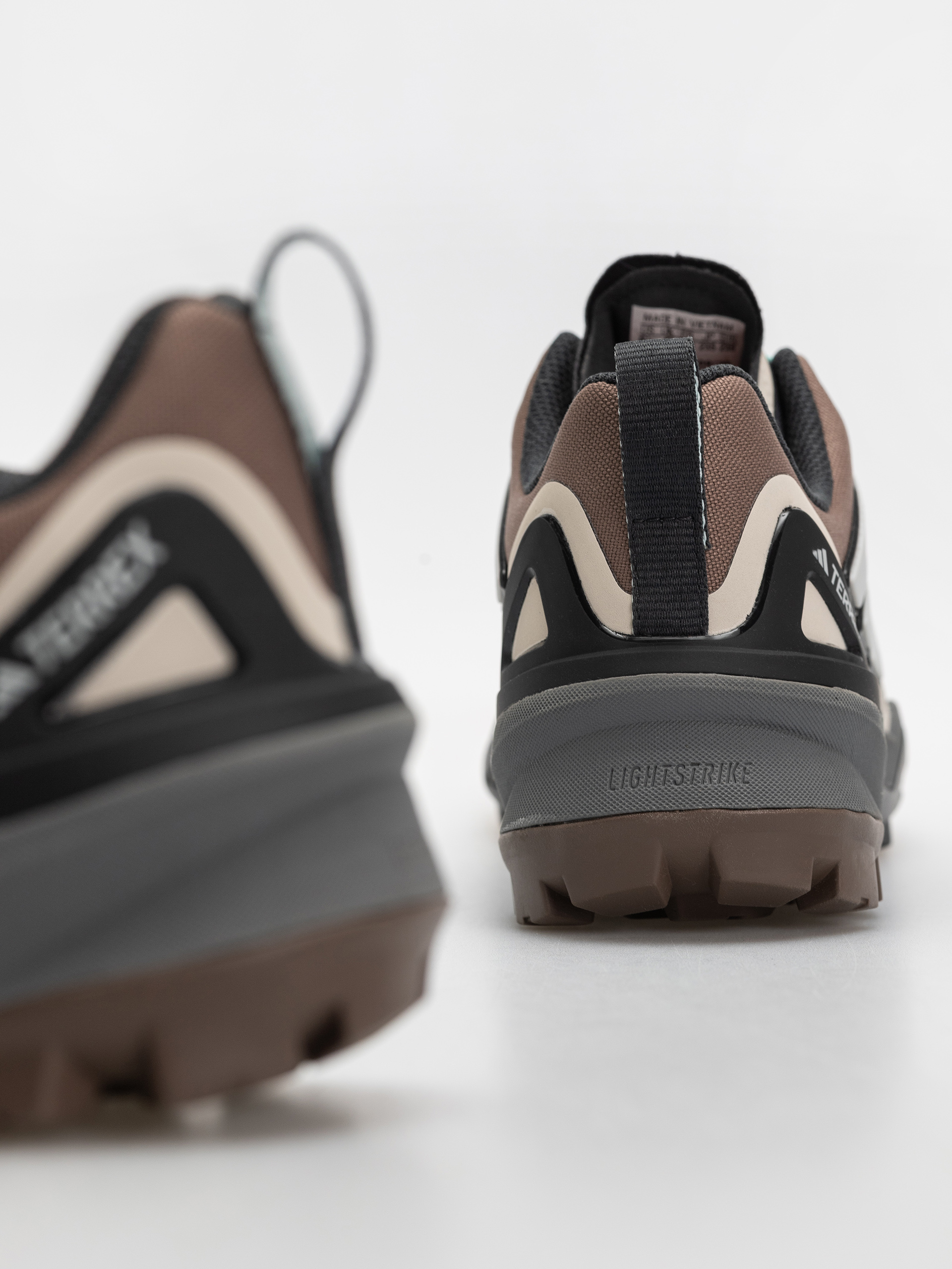 Обувки adidas Terrex Skychaser Gt Wmn (earstr/greone/seflaq)