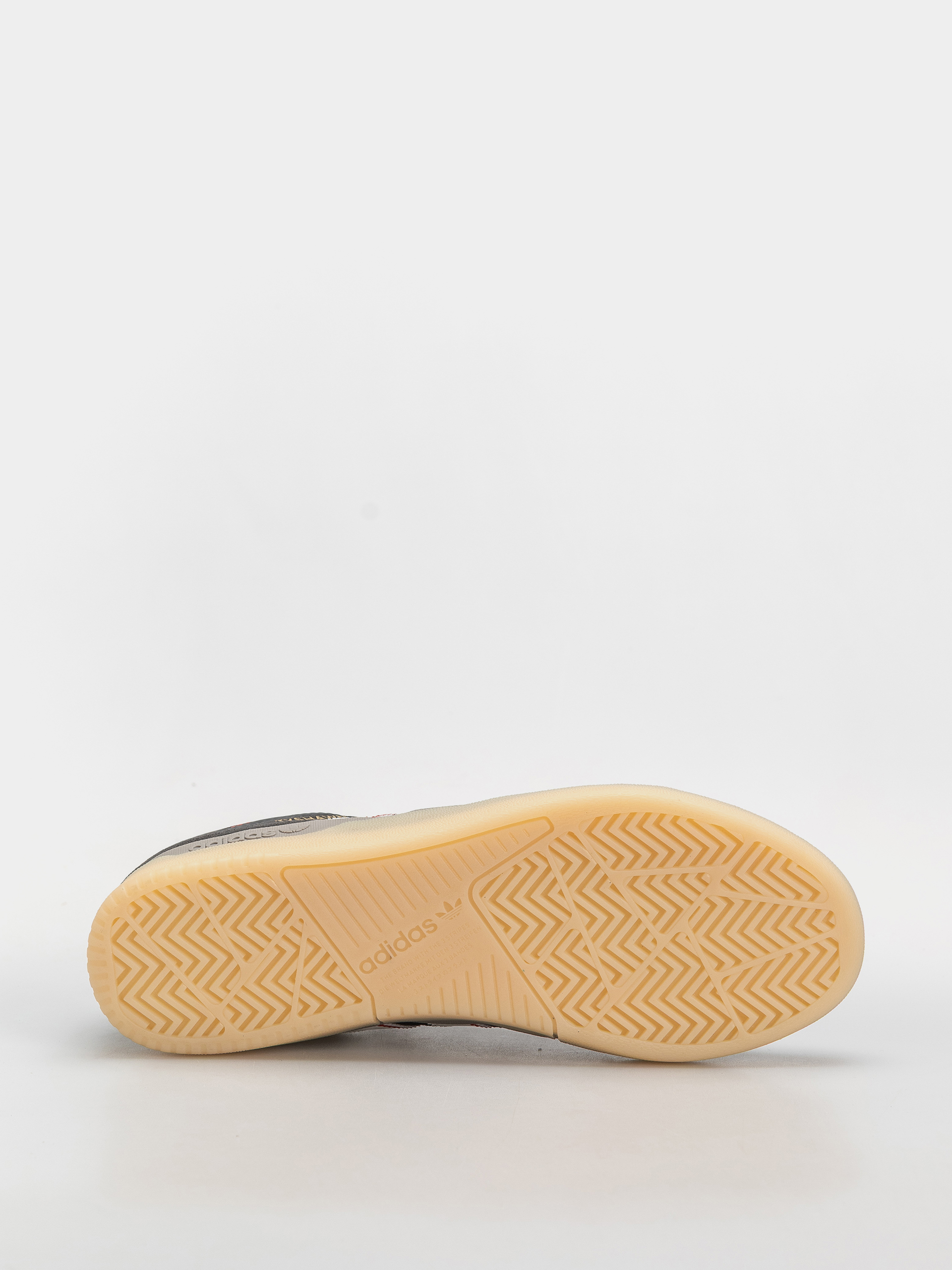 Обувки adidas Tyshawn (carbon/crywht/betsca)