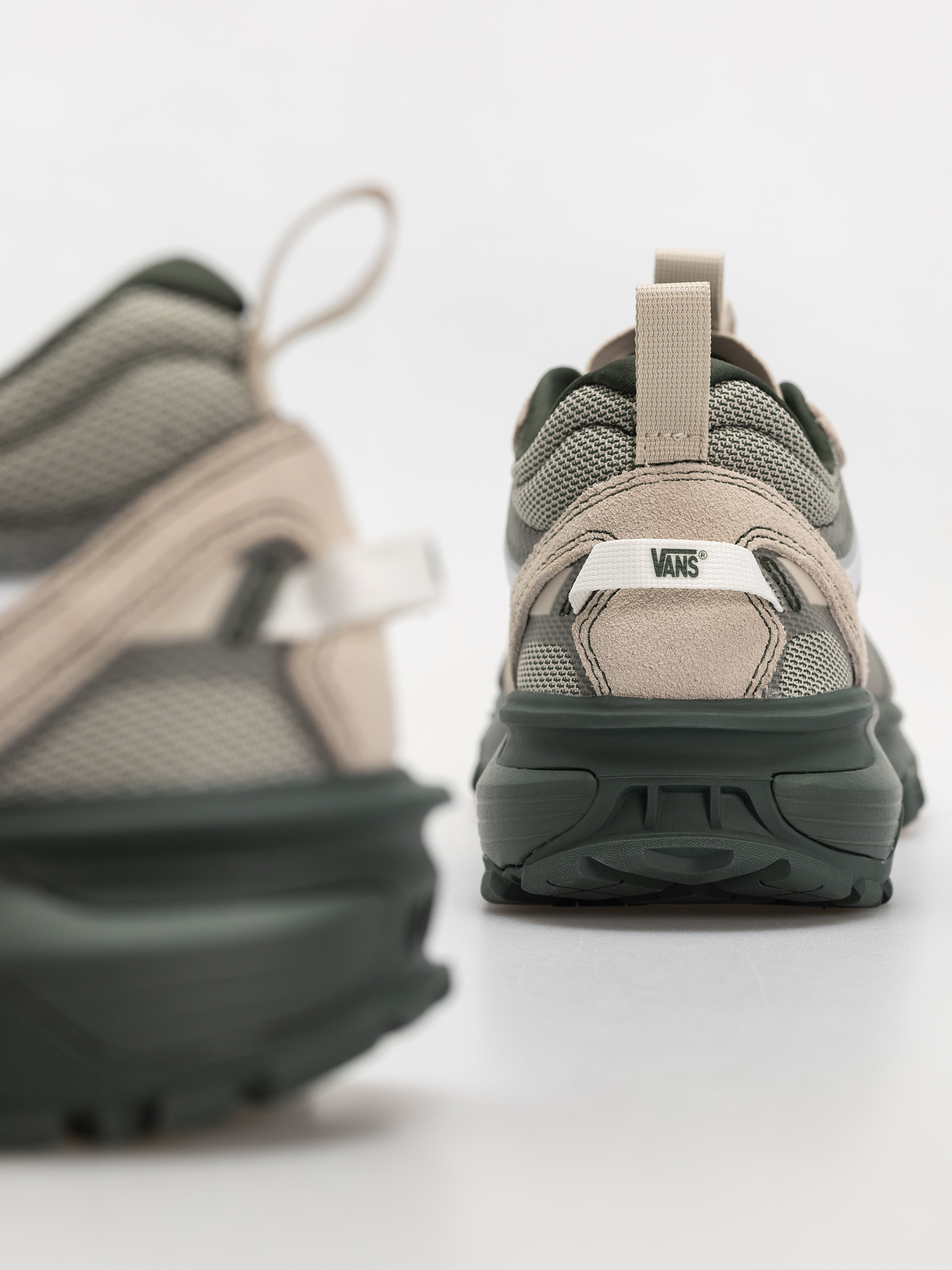Обувки Vans Crosspath Xc (oatmeal)