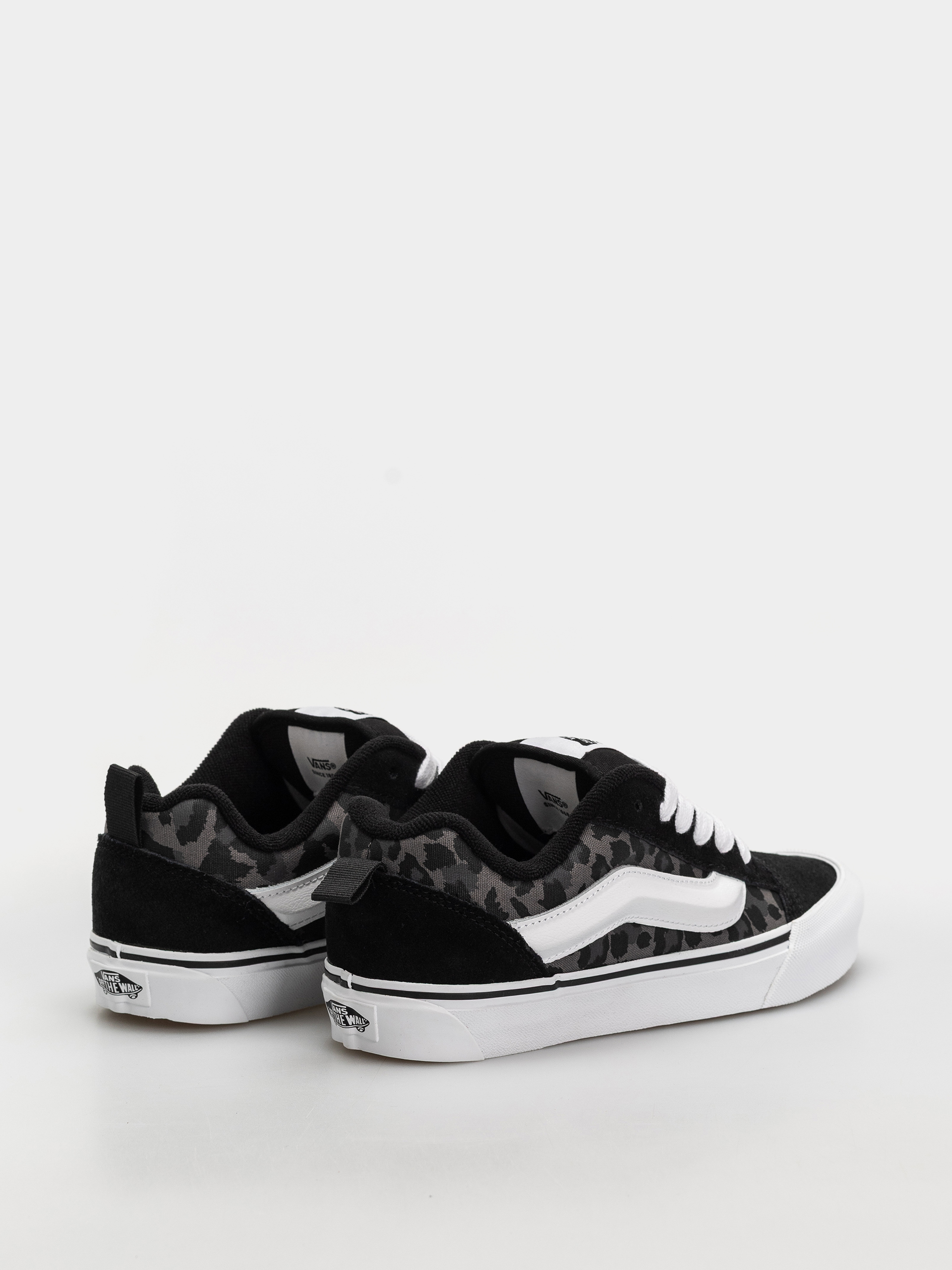 Обувки Vans Knu Skool (black)