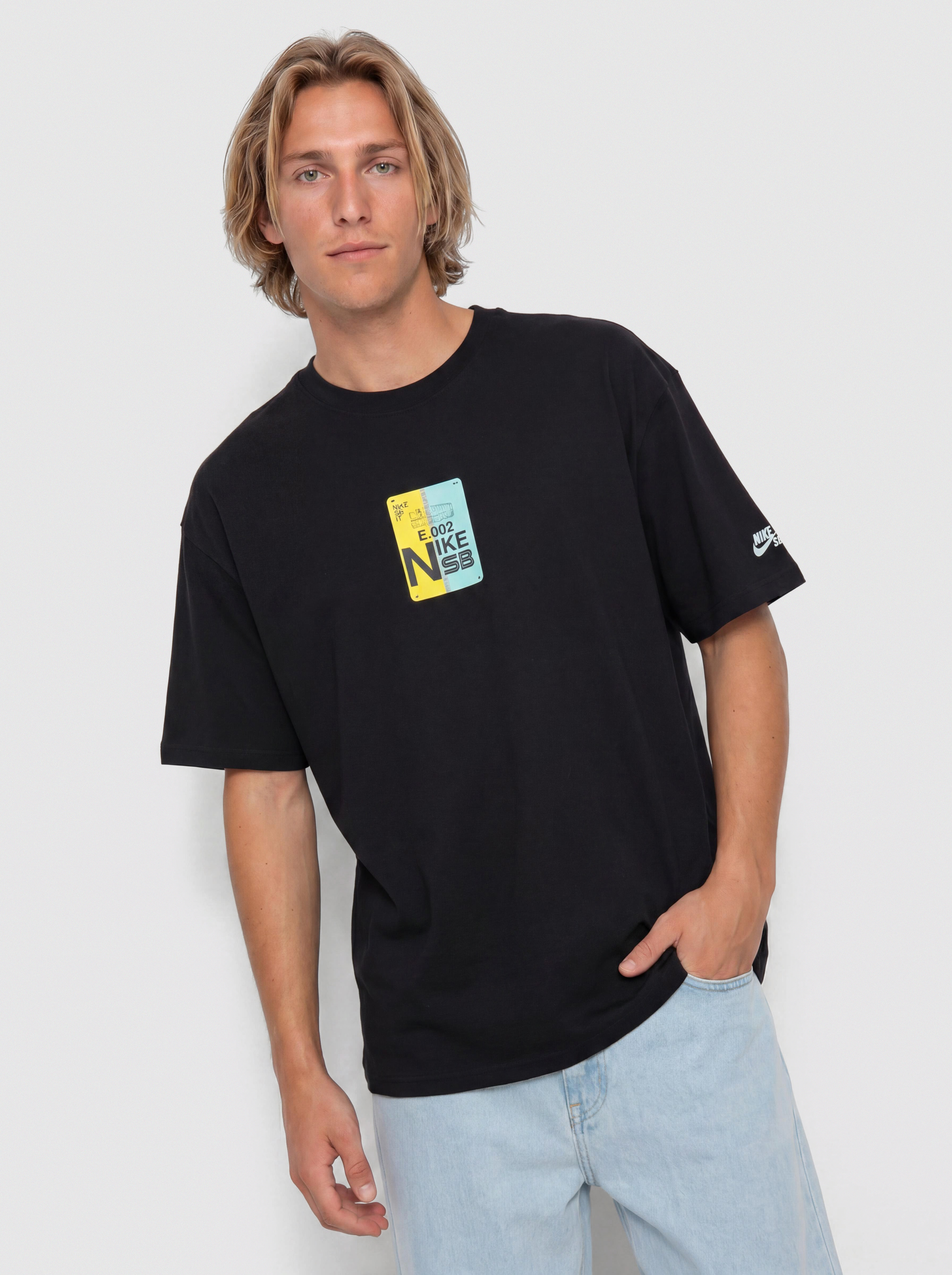 Тениска Nike SB Bus Pass (black)