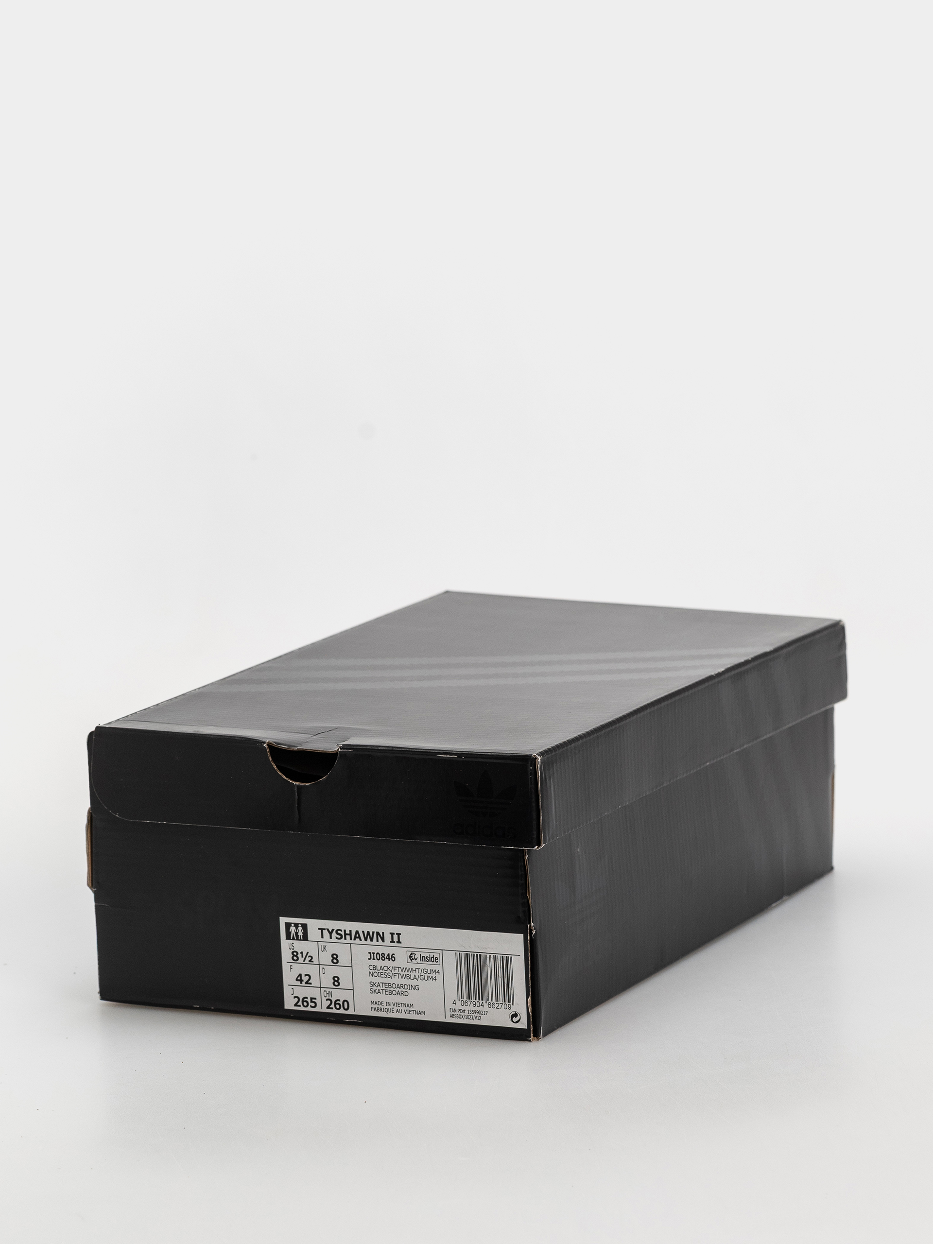 Обувки adidas Tyshawn II (cblack/ftwwht/gum4)
