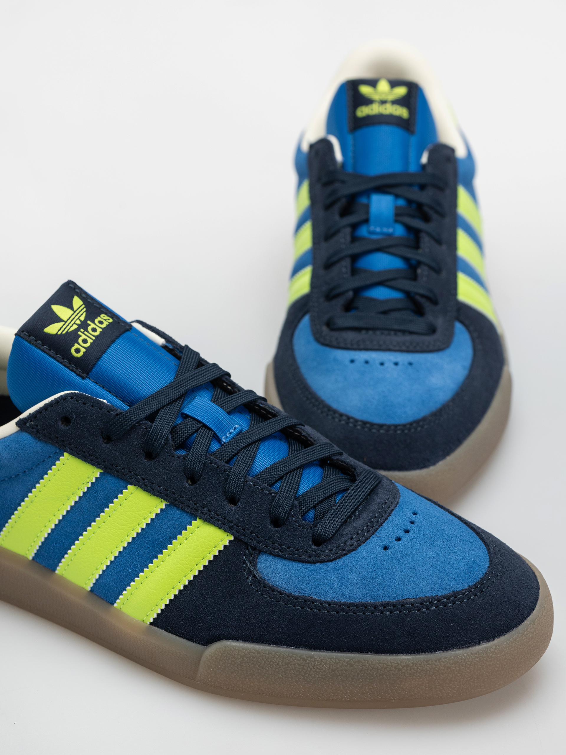 Обувки adidas Glenburn (broyal/sesosl/conavy)