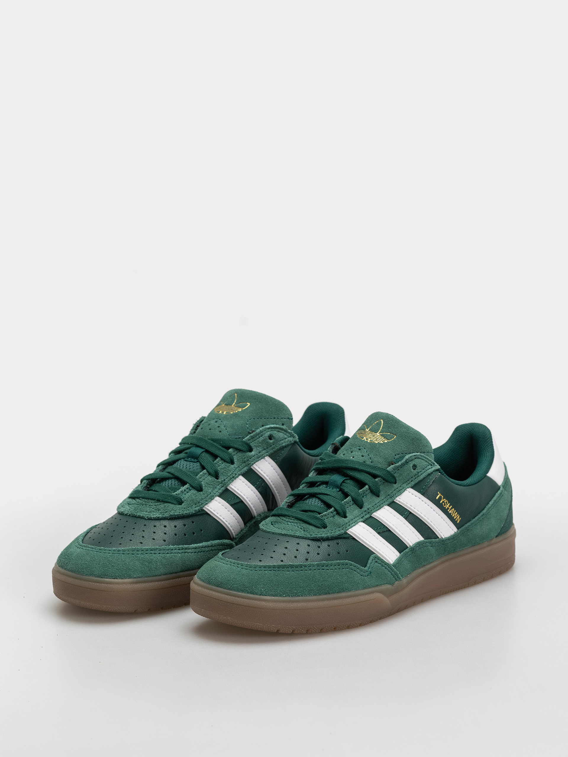 Обувки adidas Tyshawn II (cgreen/ftwwht/gum5)