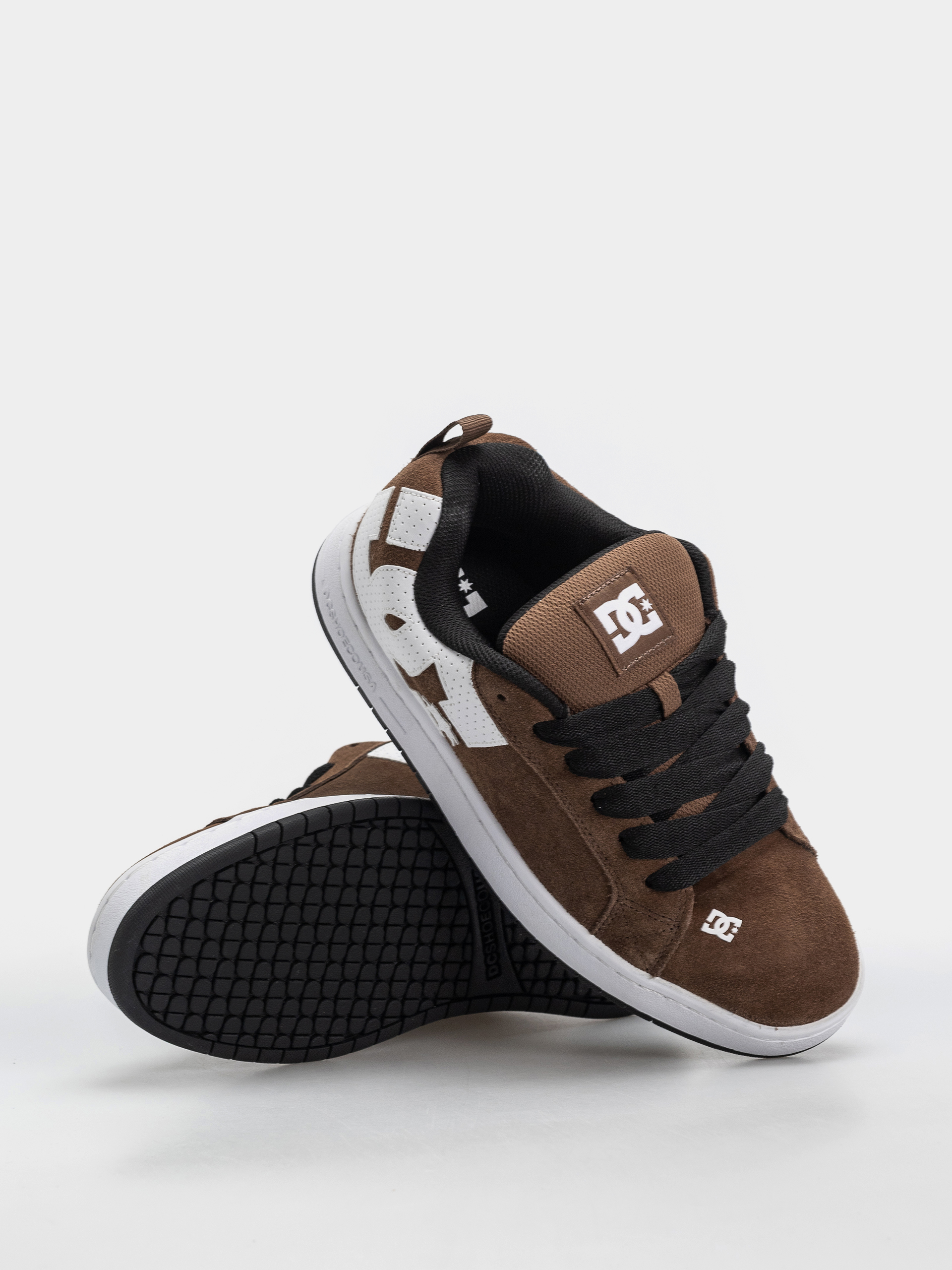 Обувки DC Court Graffik Se (brown/white)