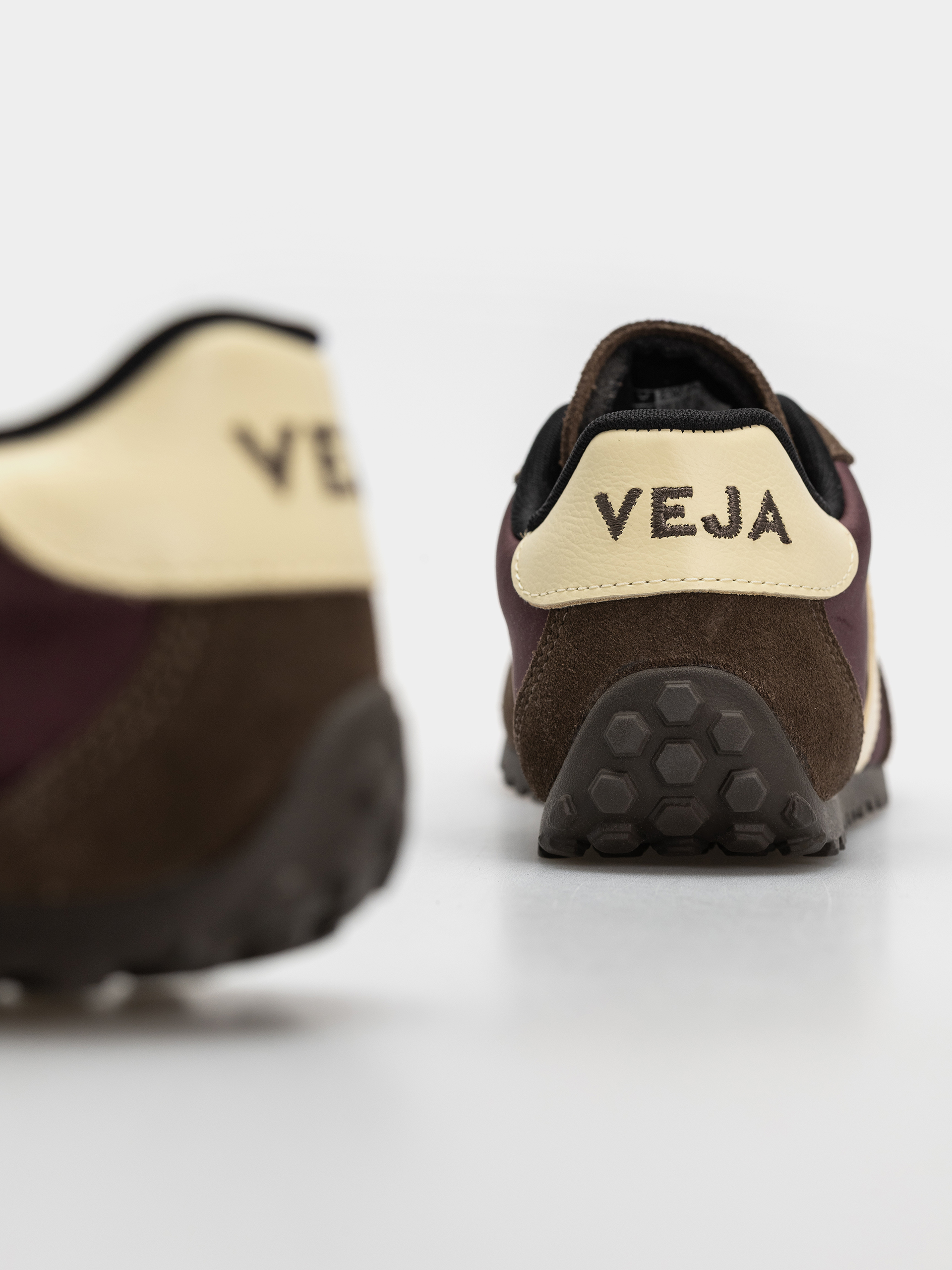 Обувки Veja Gt Wmn (amarante butter)