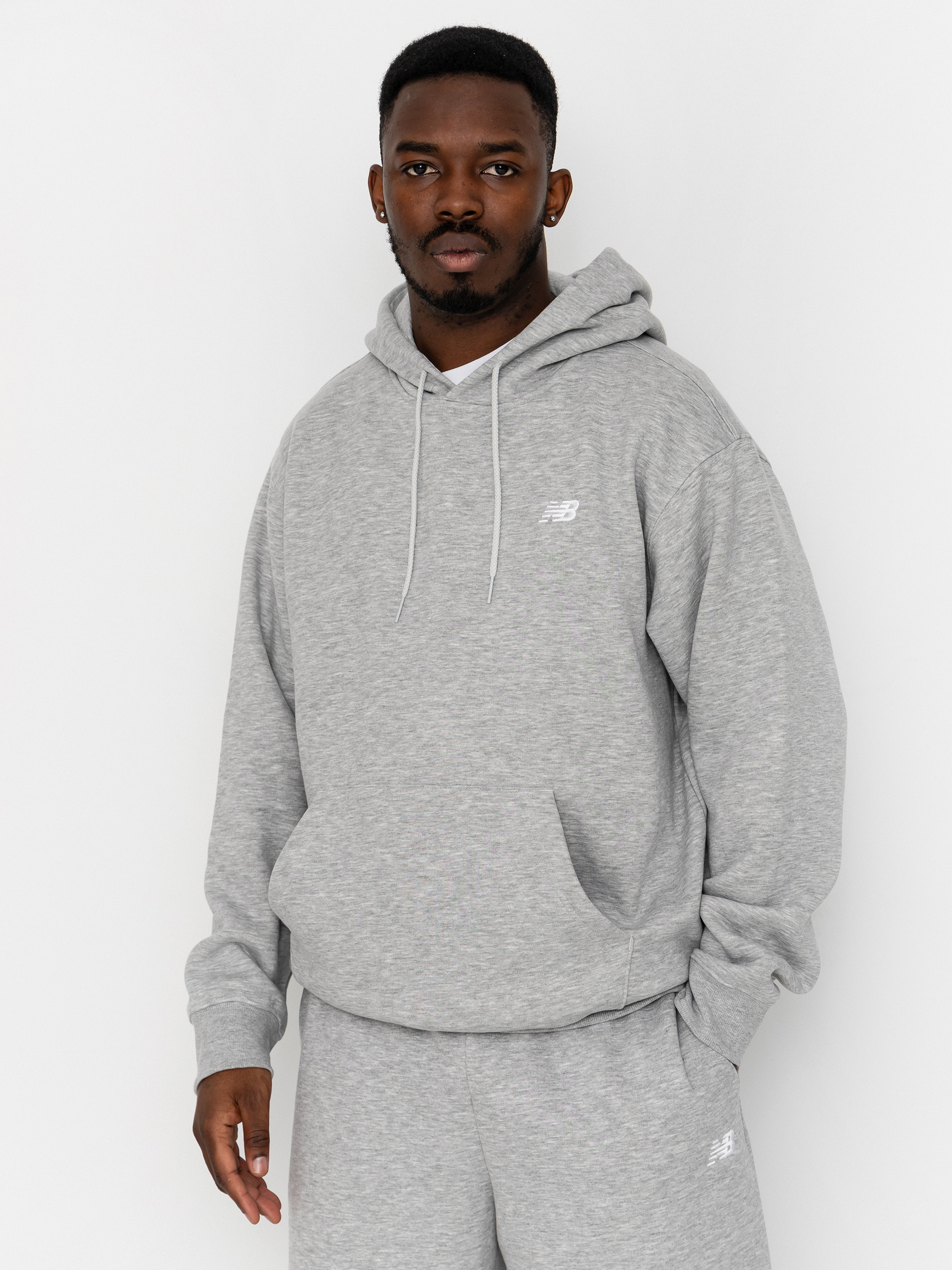 Суитшърт с качулка New Balance Sport Essentials Fleece HD (athletic grey)
