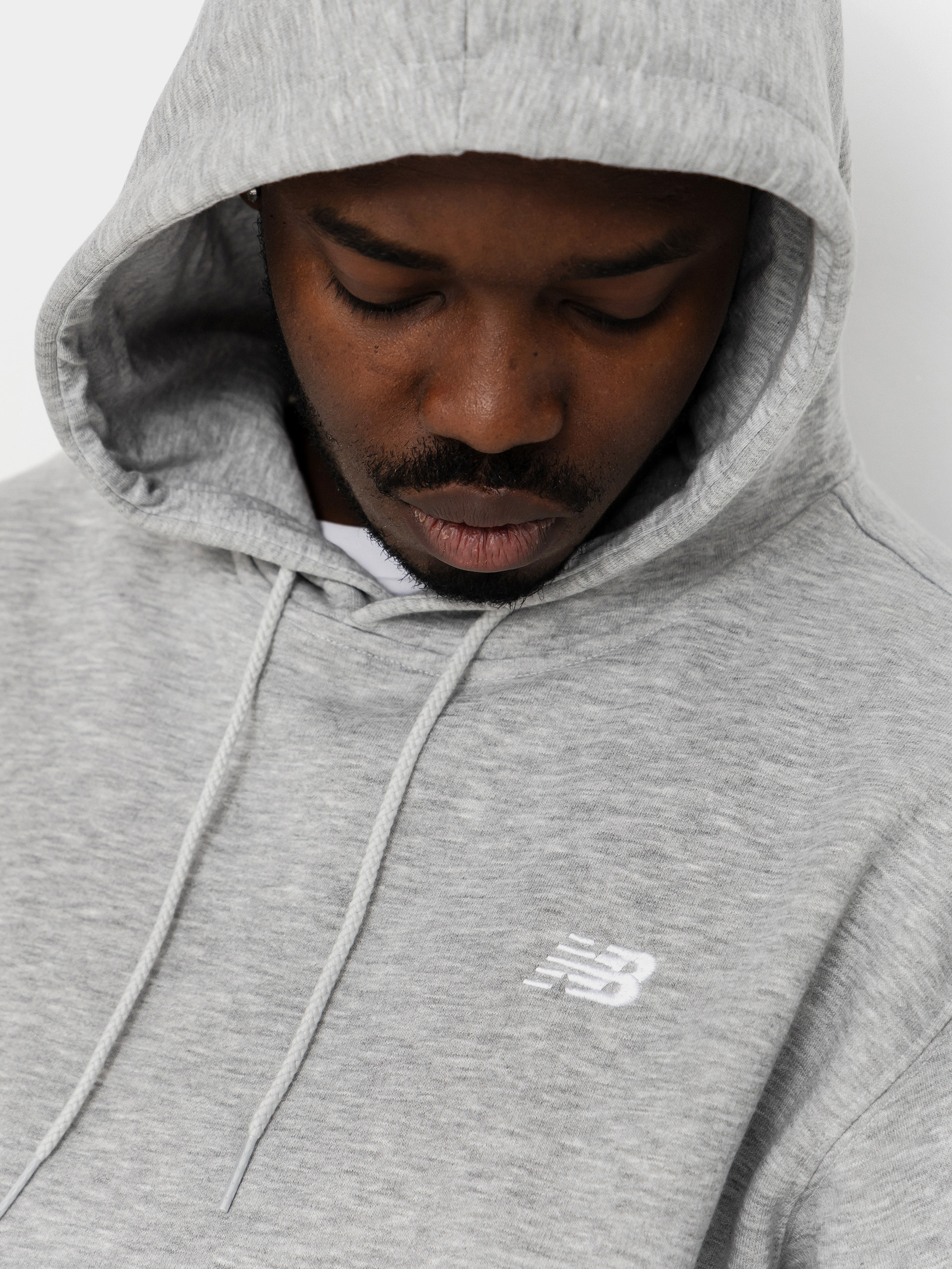 Суитшърт с качулка New Balance Sport Essentials Fleece HD (athletic grey)