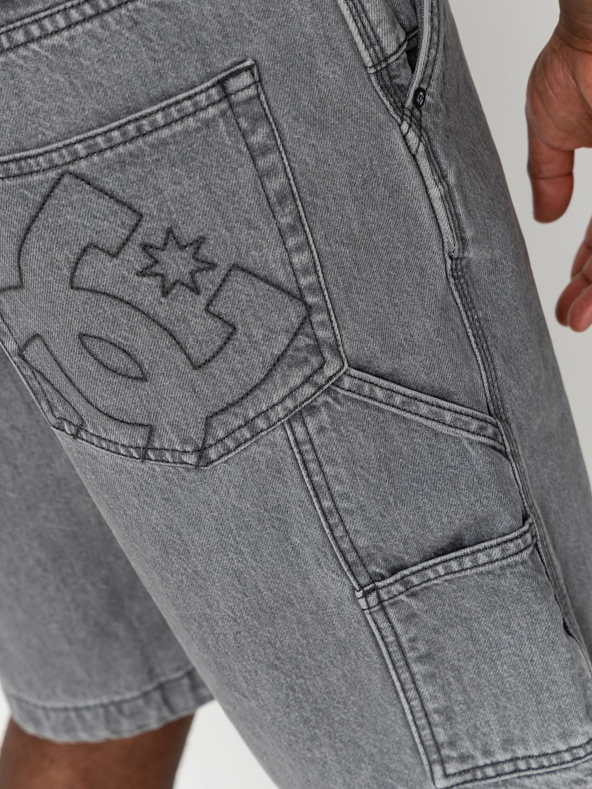 Къси панталони DC Baggy Denim Carpenter (medium grey)