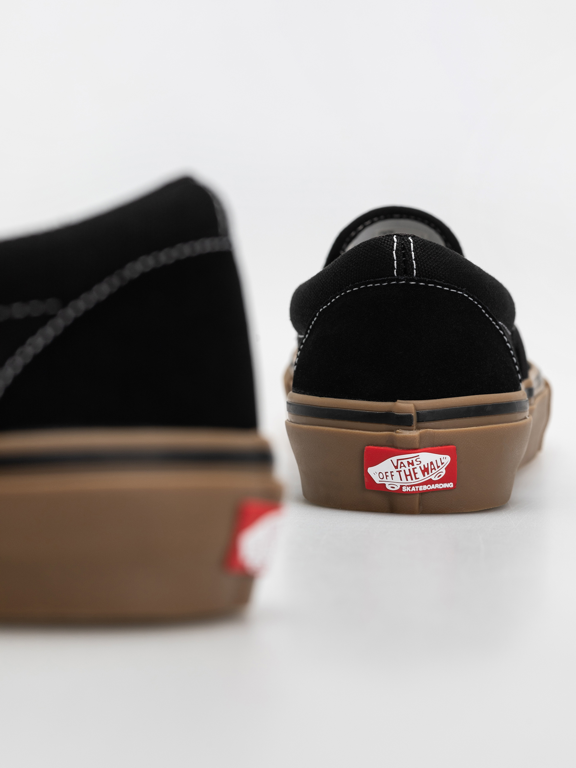 Обувки Vans Skate Slip On (black/gum/white)