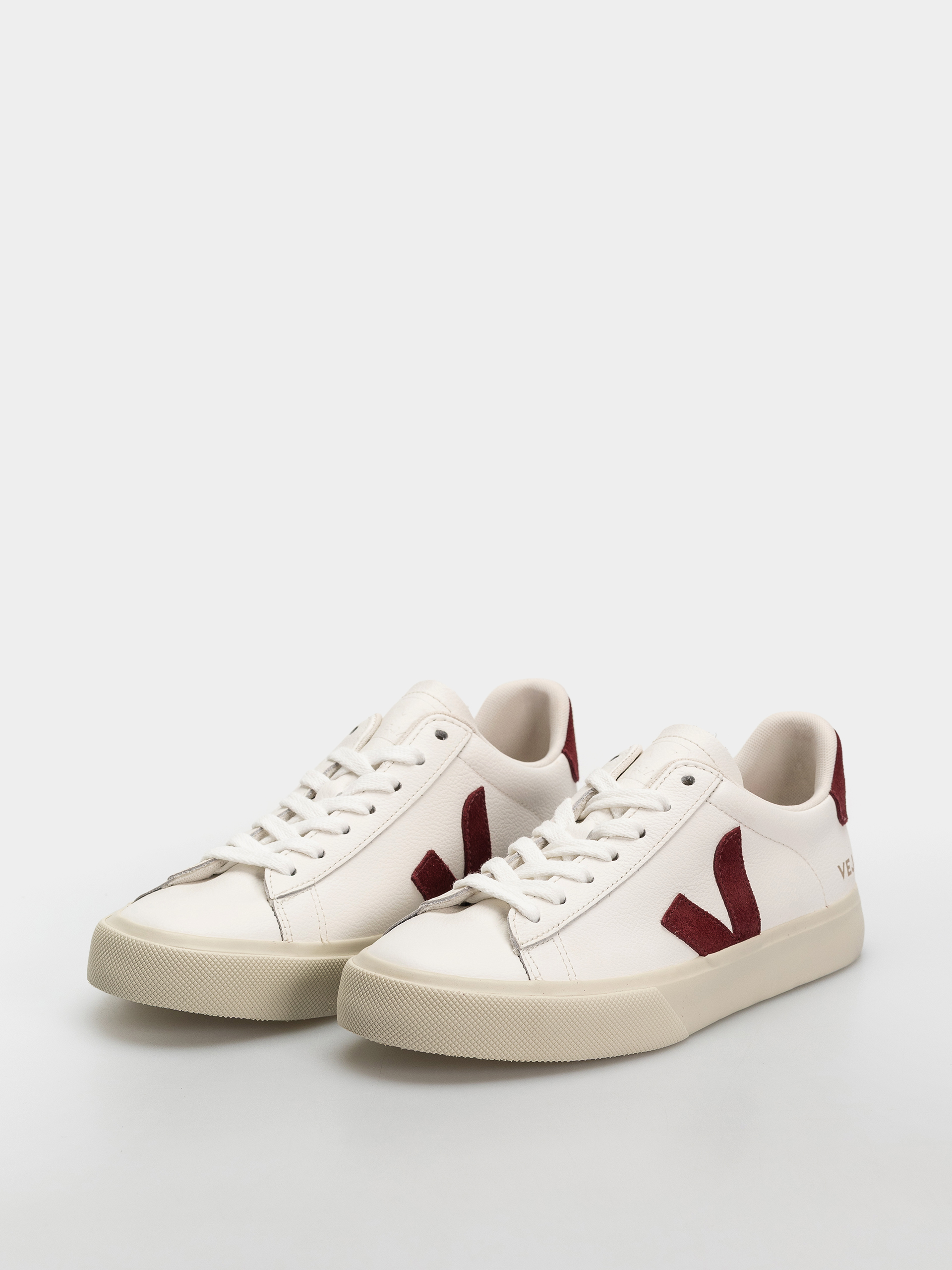 Обувки Veja Campo Wmn (white grenat)