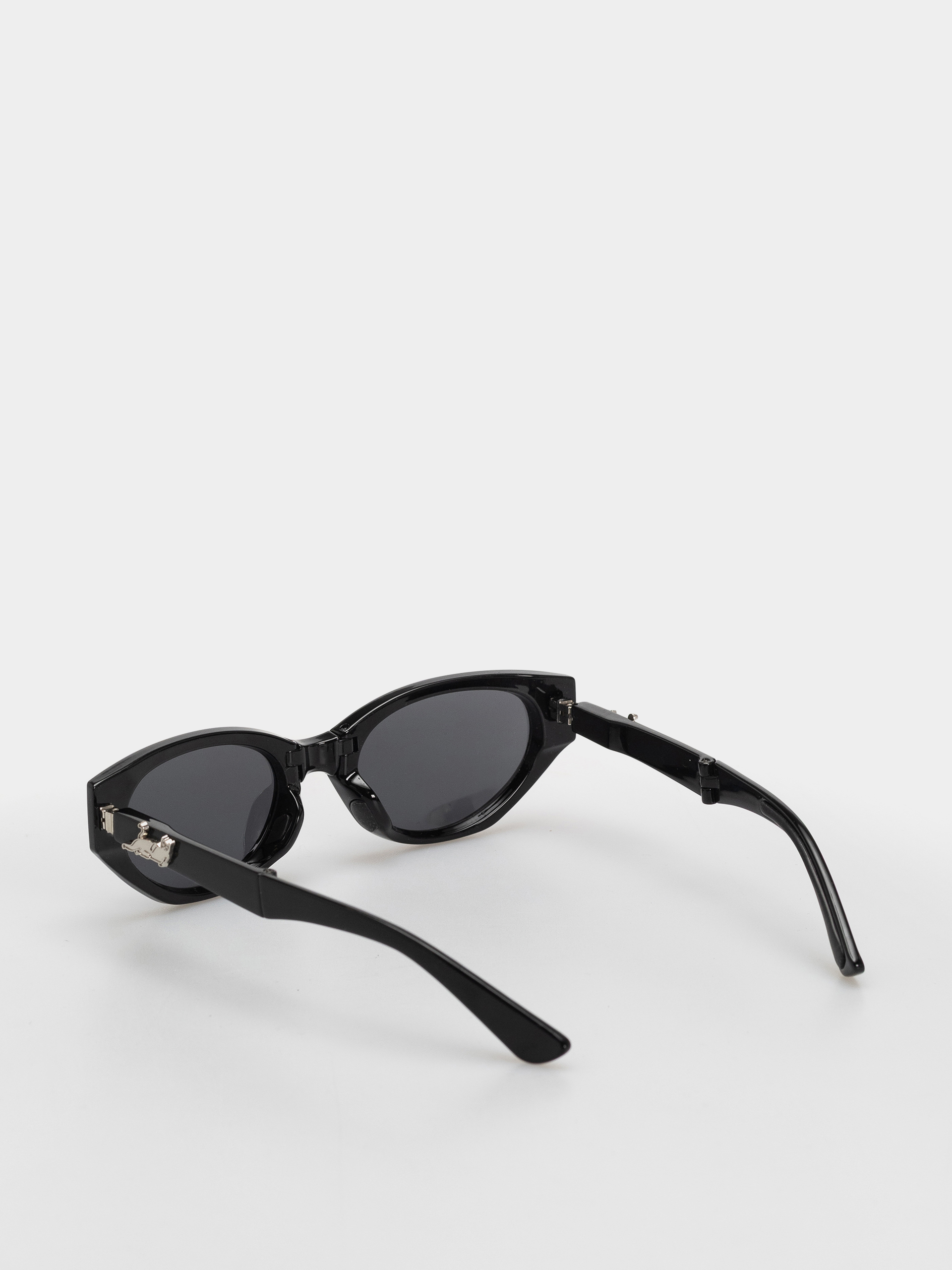 Слънчеви очила RipNDip Castanza Folding (black)