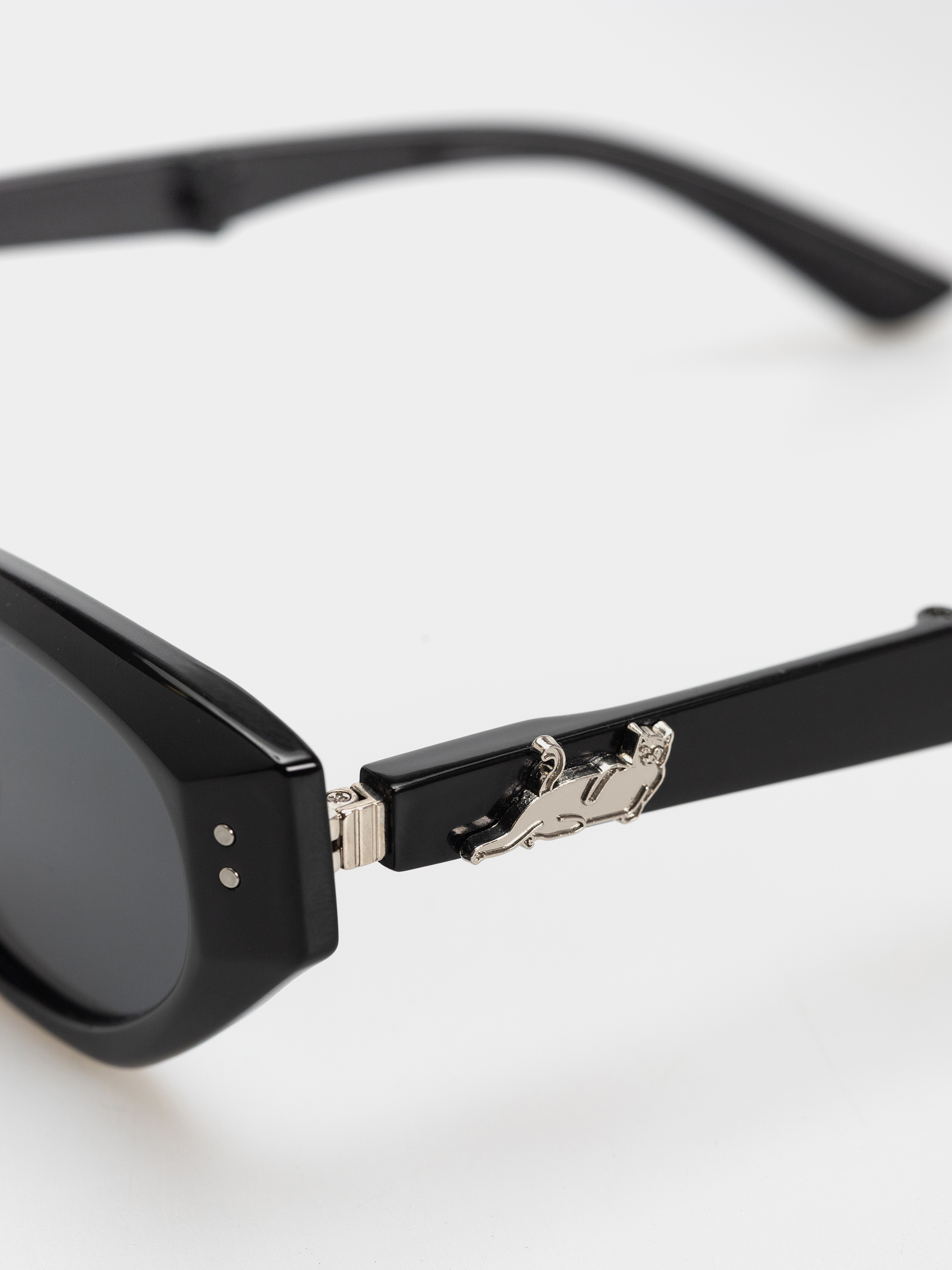 Слънчеви очила RipNDip Castanza Folding (black)