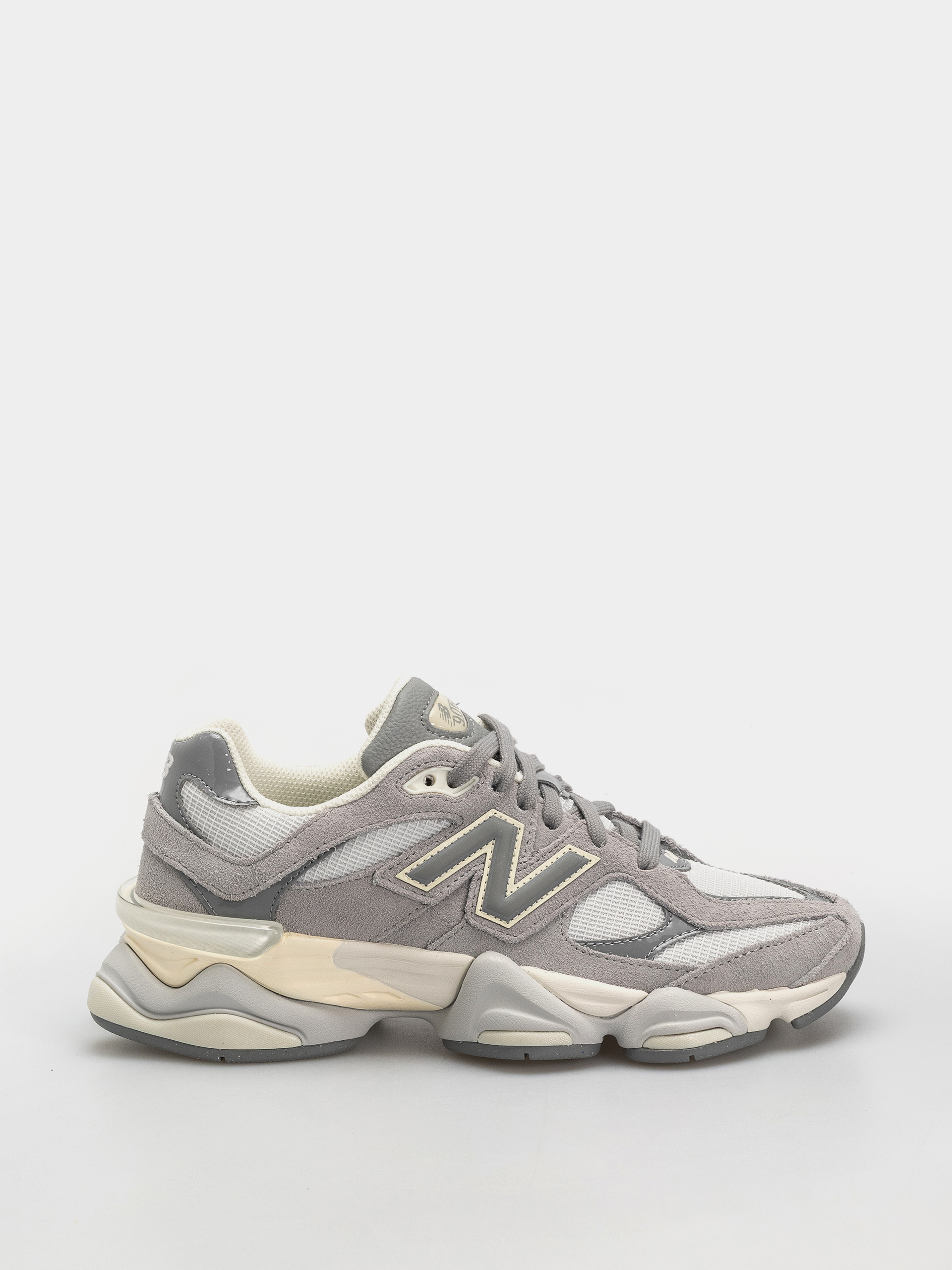 u041eu0431u0443u0432u043au0438 New Balance 9060 (angora/reflection)