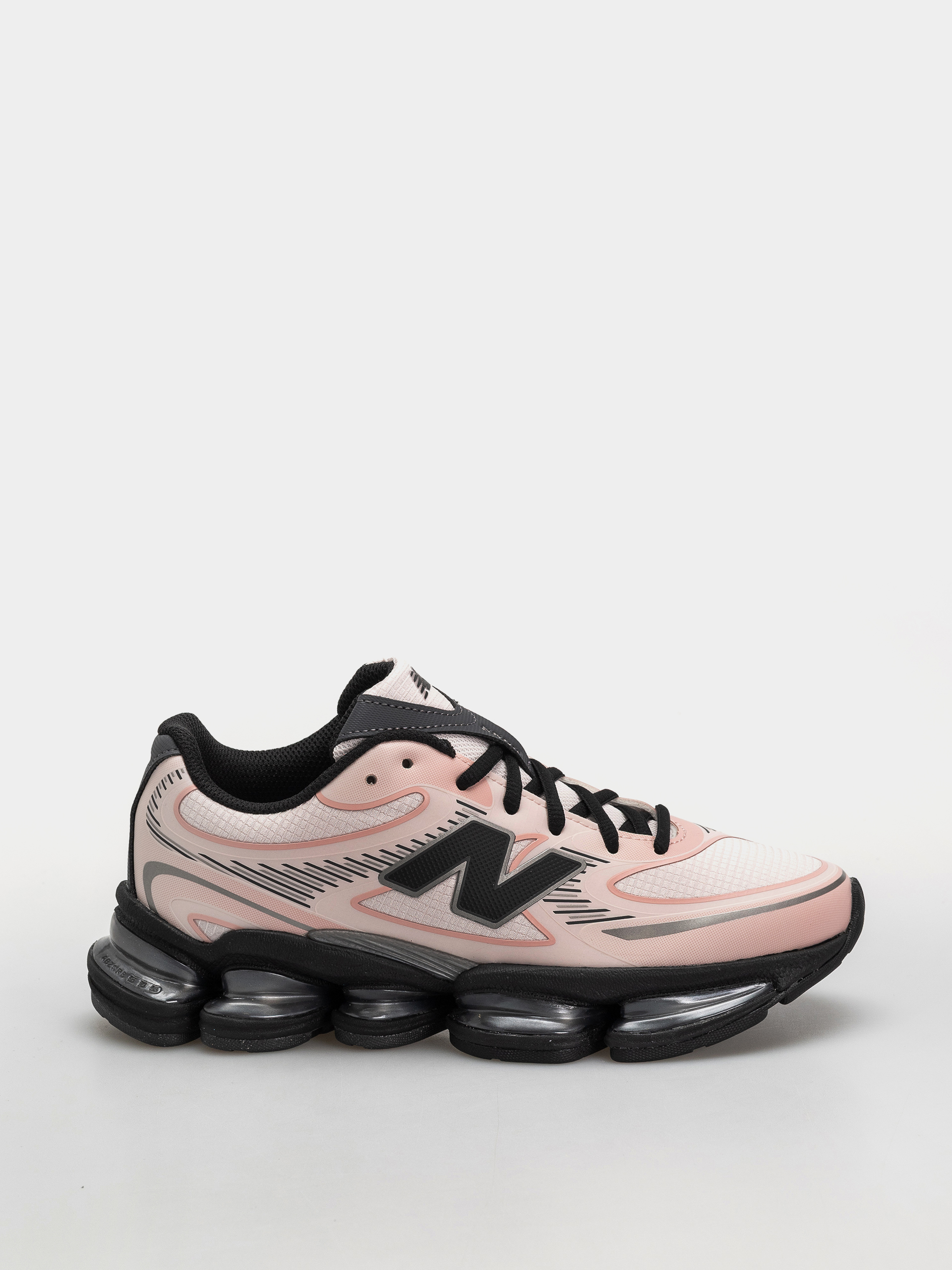 u041eu0431u0443u0432u043au0438 New Balance 2000 (pink granite/pink chalk/black)