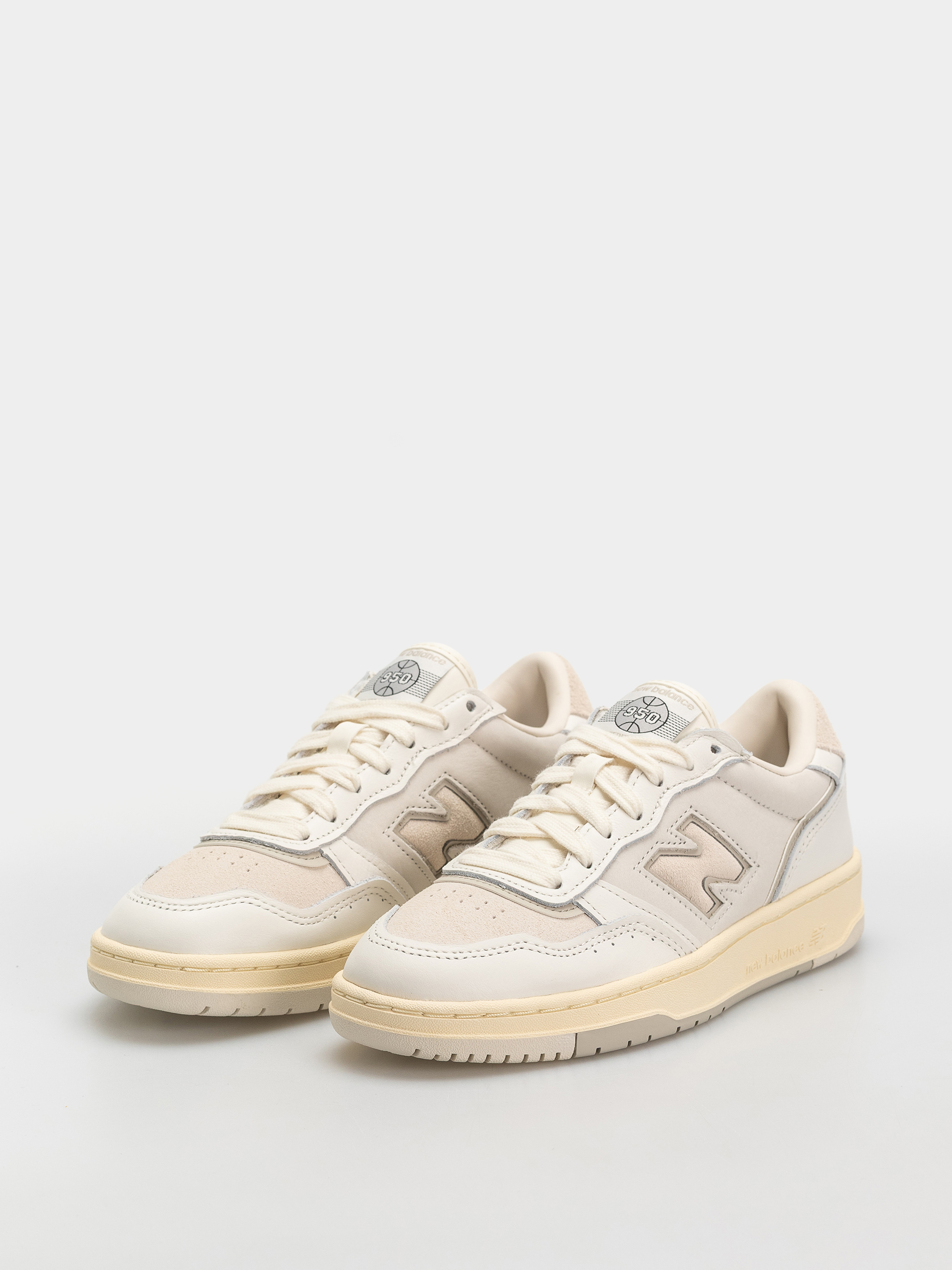 Обувки New Balance 950 (angora/shipyard)