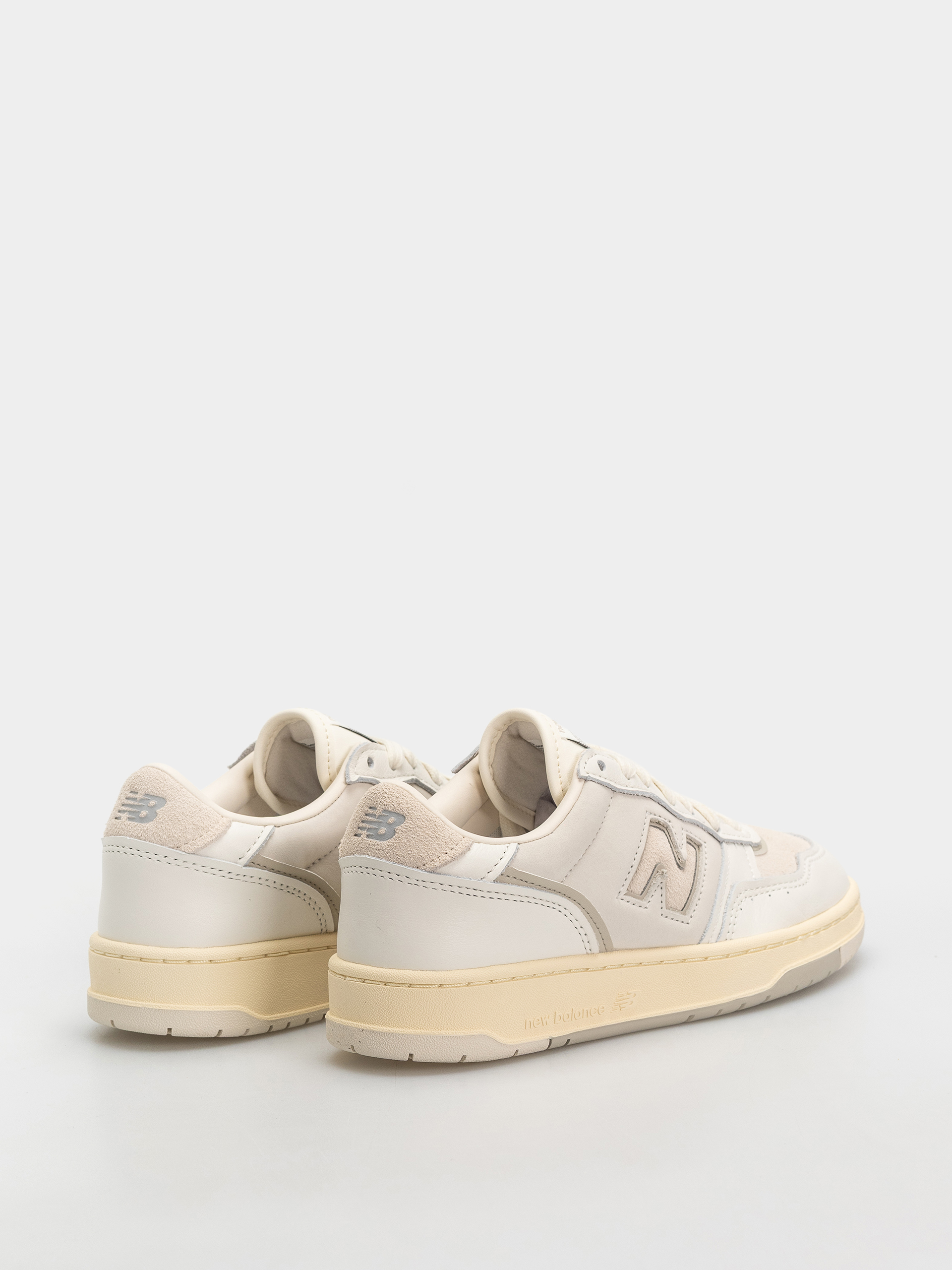 Обувки New Balance 950 (angora/shipyard)