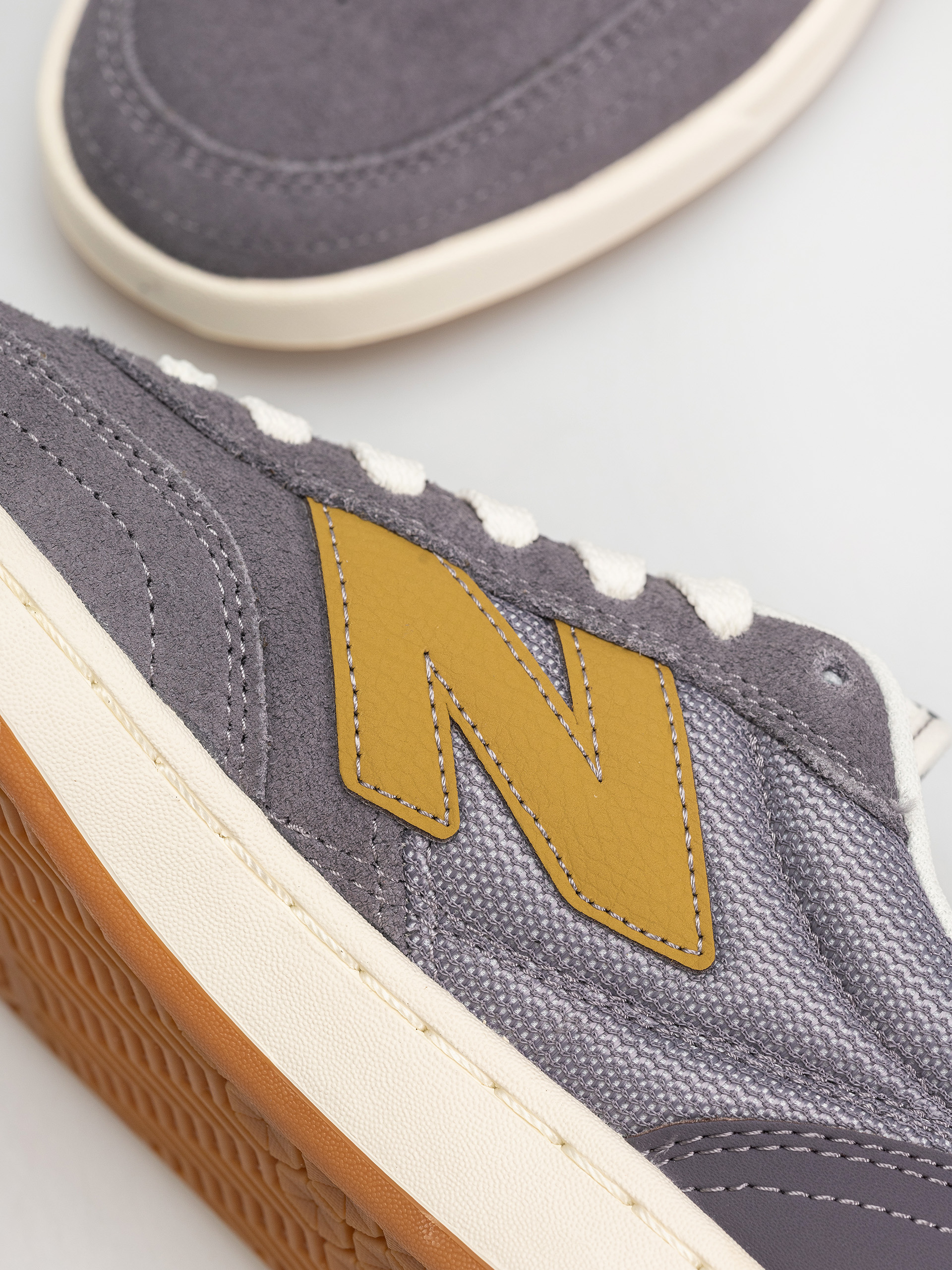 Обувки New Balance 440 (neptune grey/sea moss)