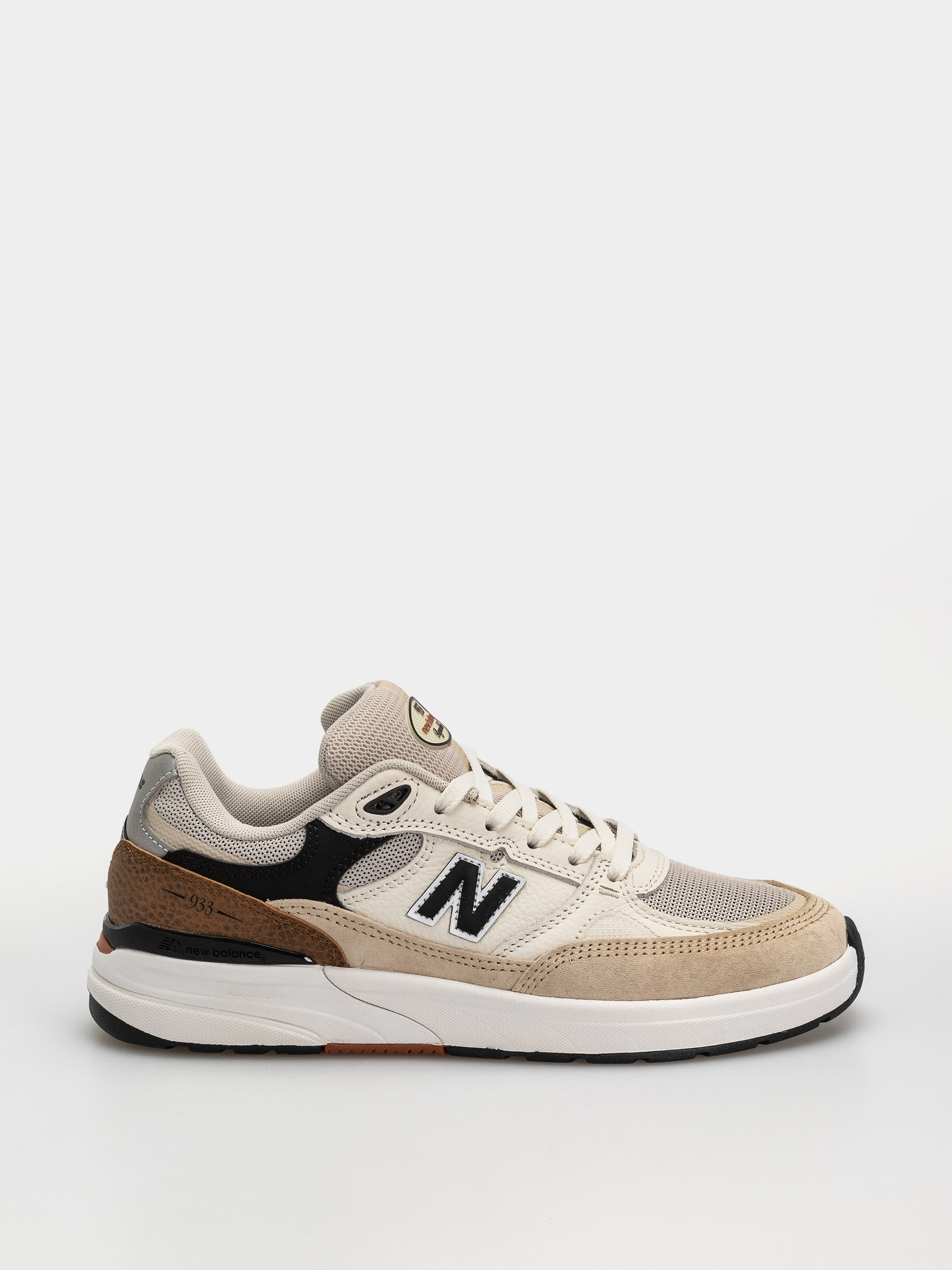 u041eu0431u0443u0432u043au0438 New Balance 933 (quicksand/sea salt)