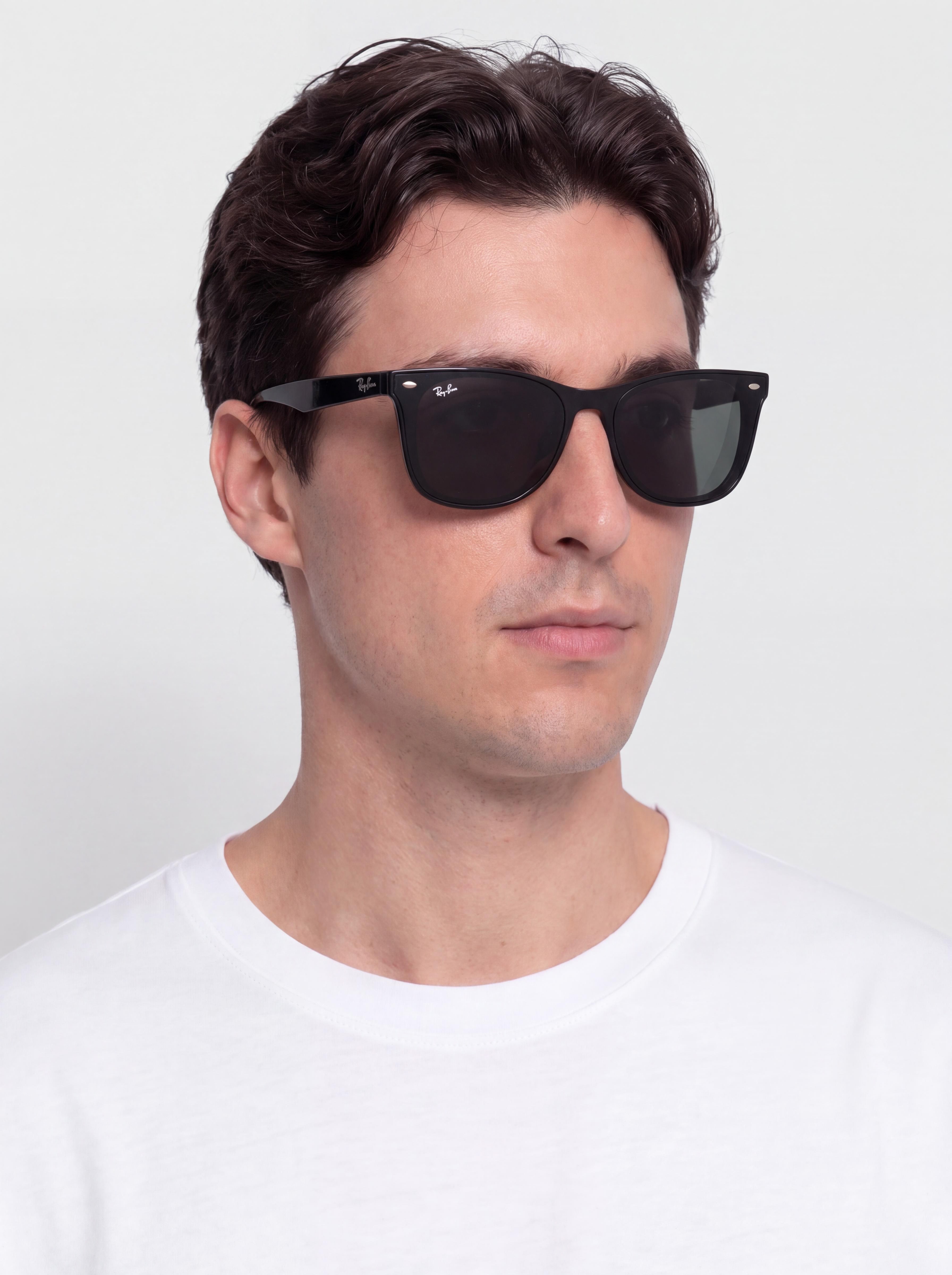 Слънчеви очила Ray-Ban Rb4420 (polerowany czarny/ciemnoszary)