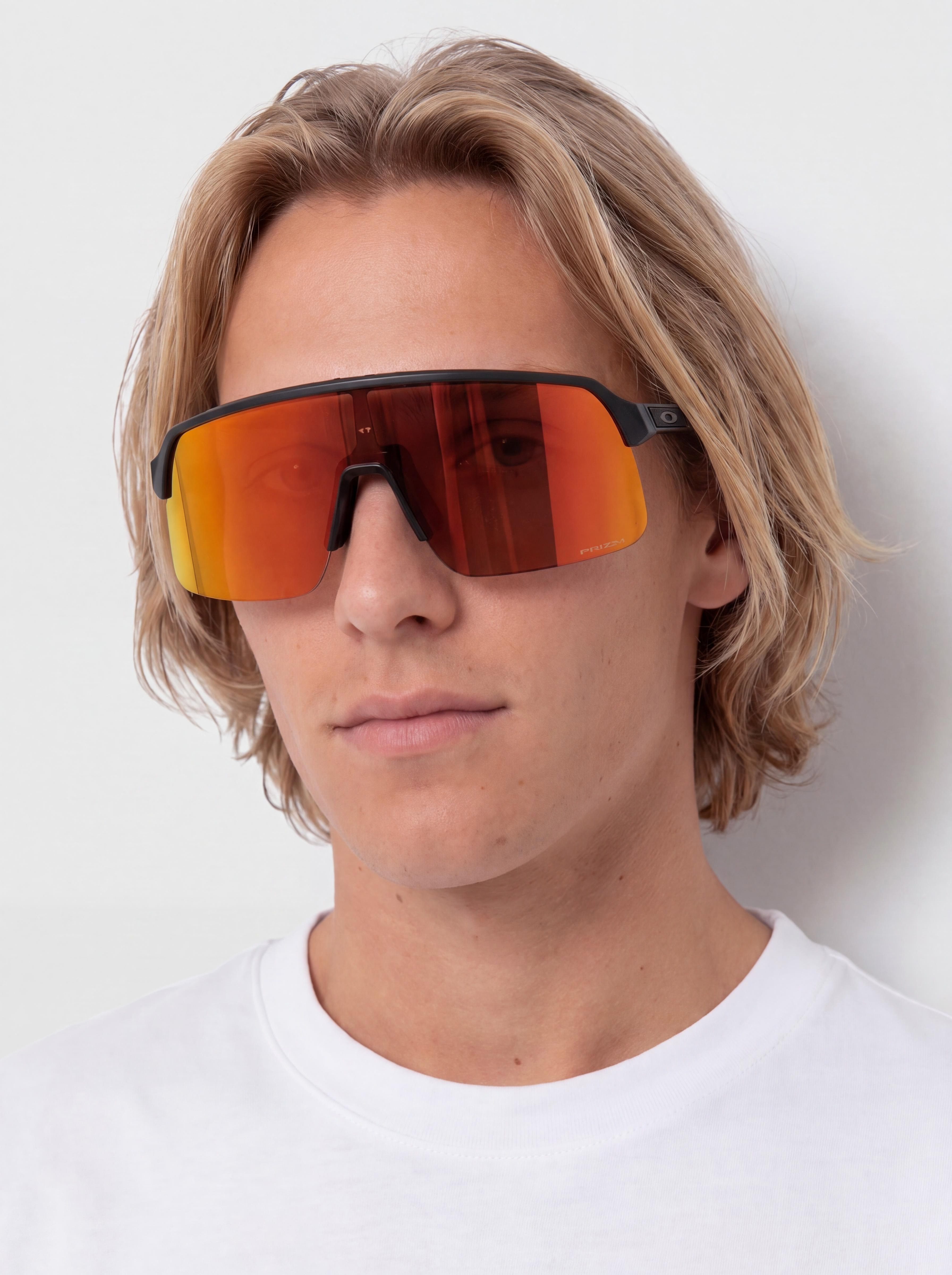 Слънчеви очила Oakley Sutro Lite (matte carbon/prizm trail torch)