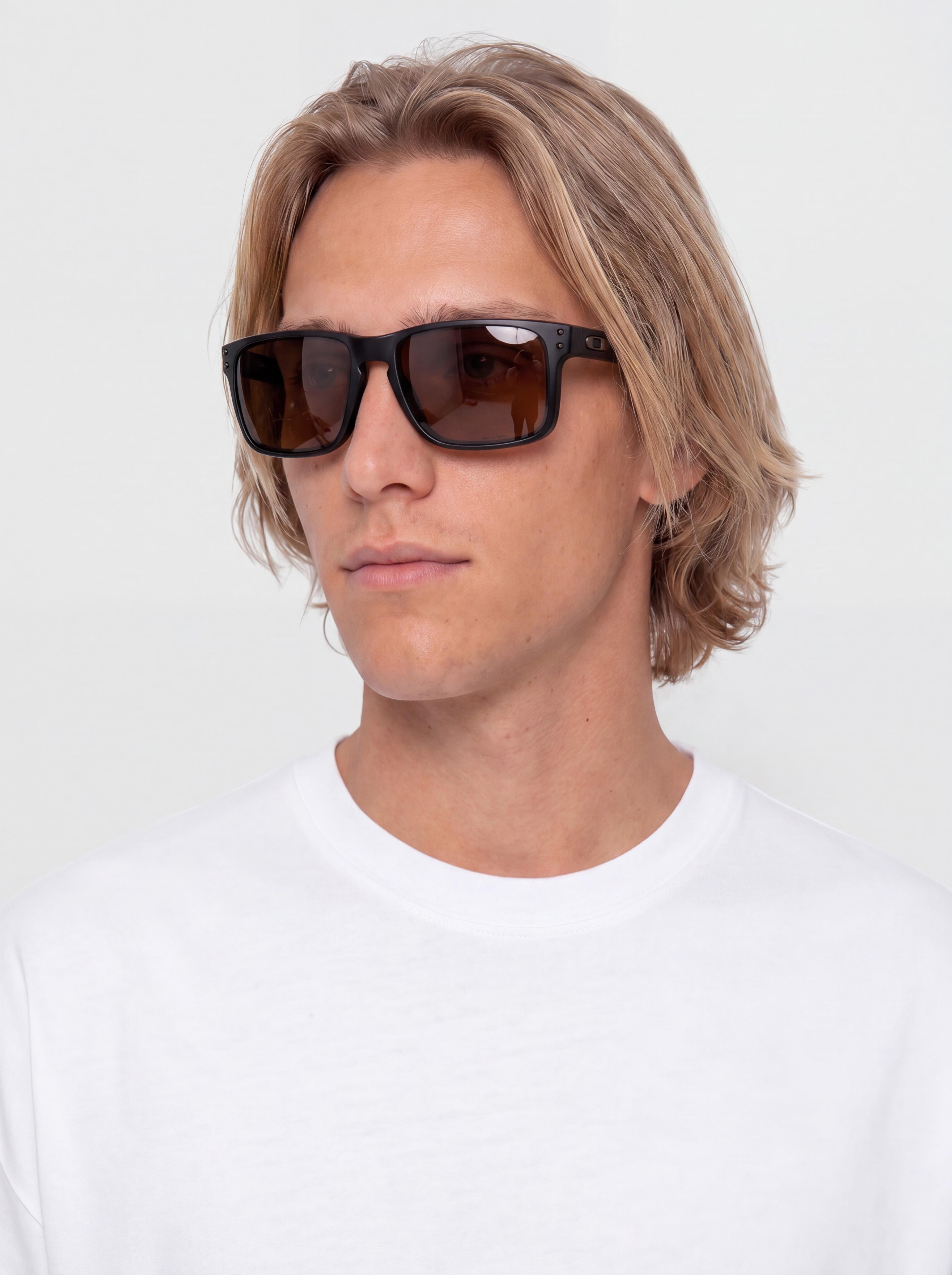 Слънчеви очила Oakley Holbrook (matte black/prizm tungsten polarized)