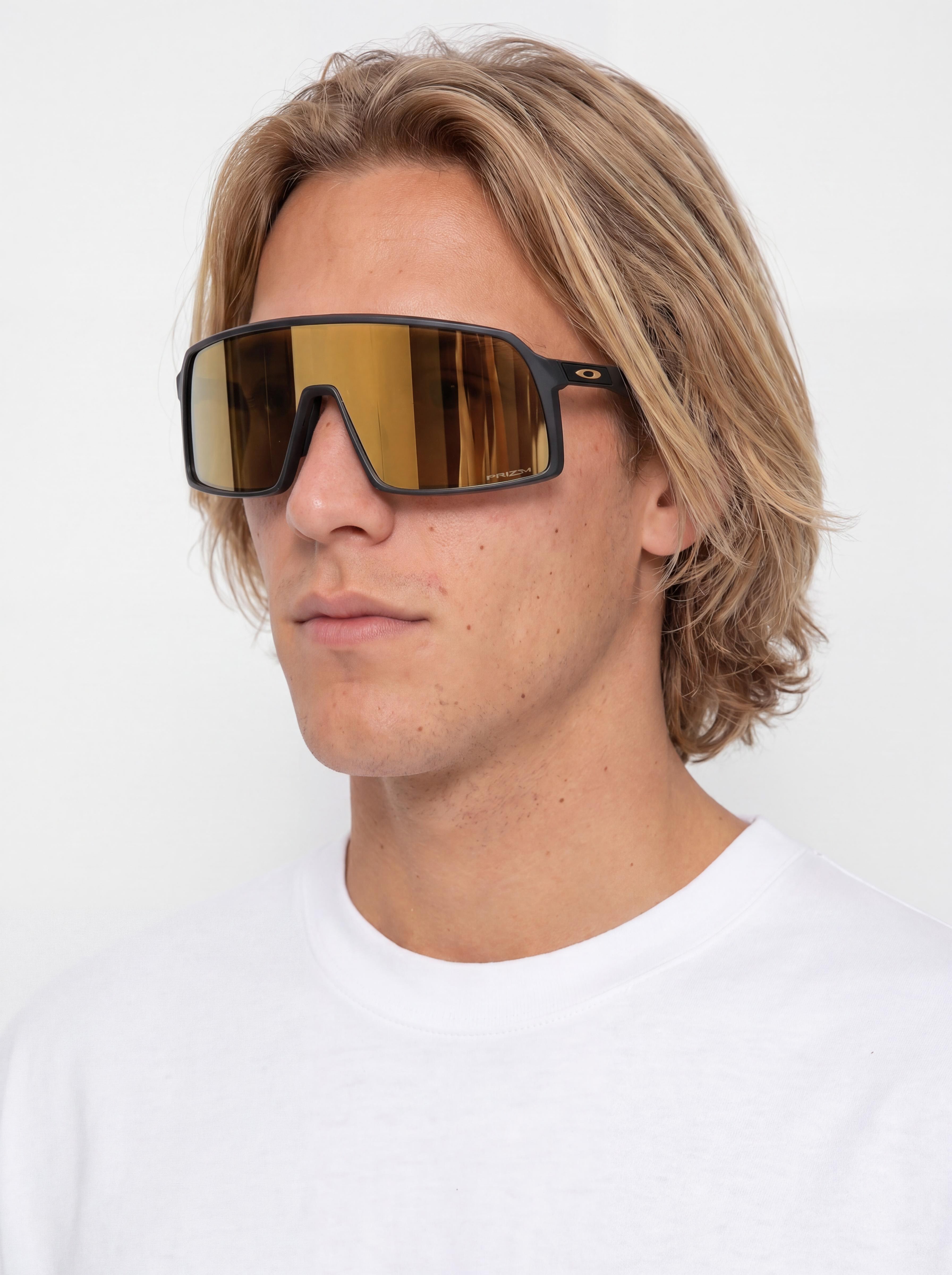 u0421u043bu044au043du0447u0435u0432u0438 u043eu0447u0438u043bu0430 Oakley Sutro (matte carbon/prizm 24k)