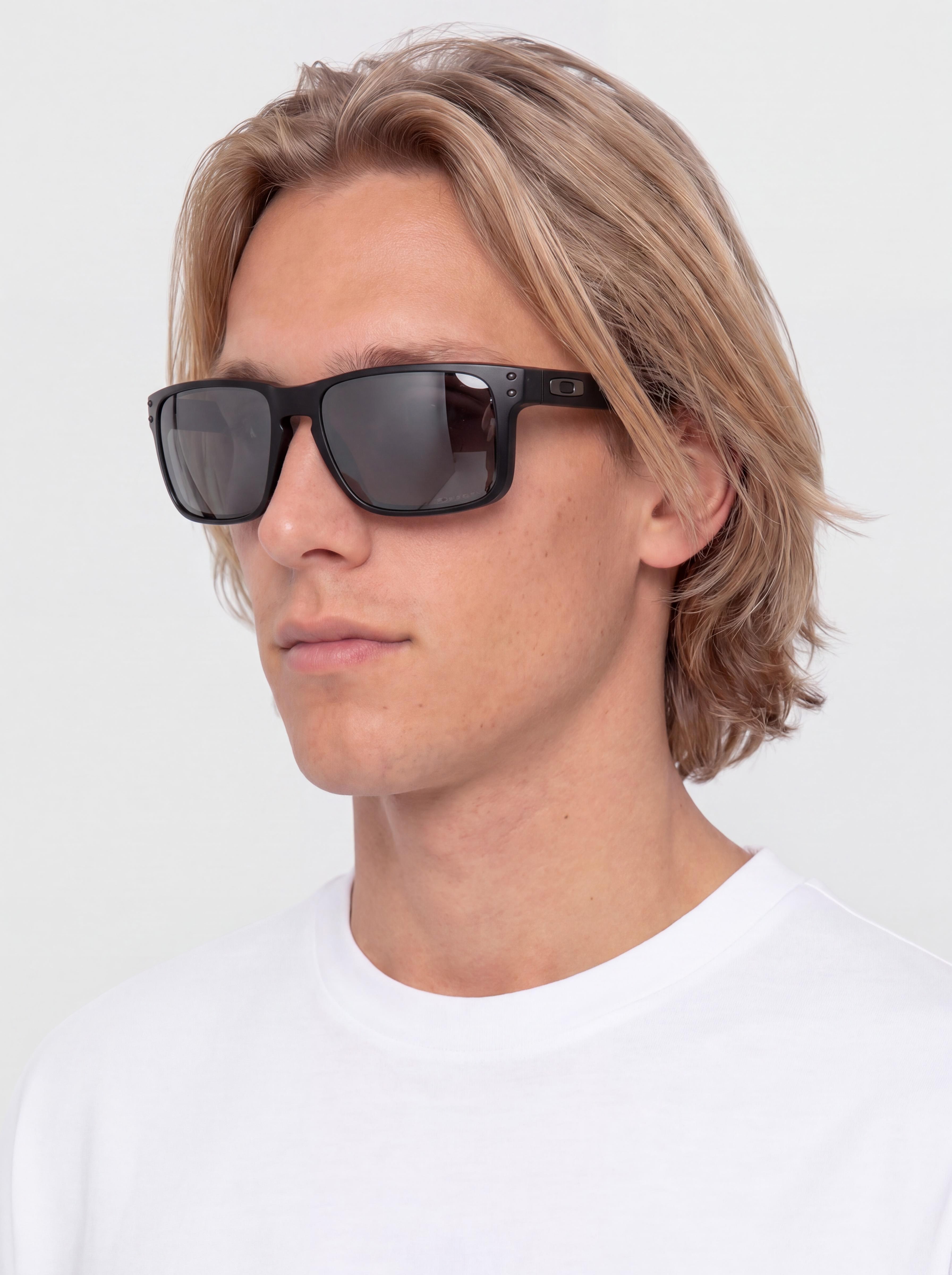 Слънчеви очила Oakley Holbrook