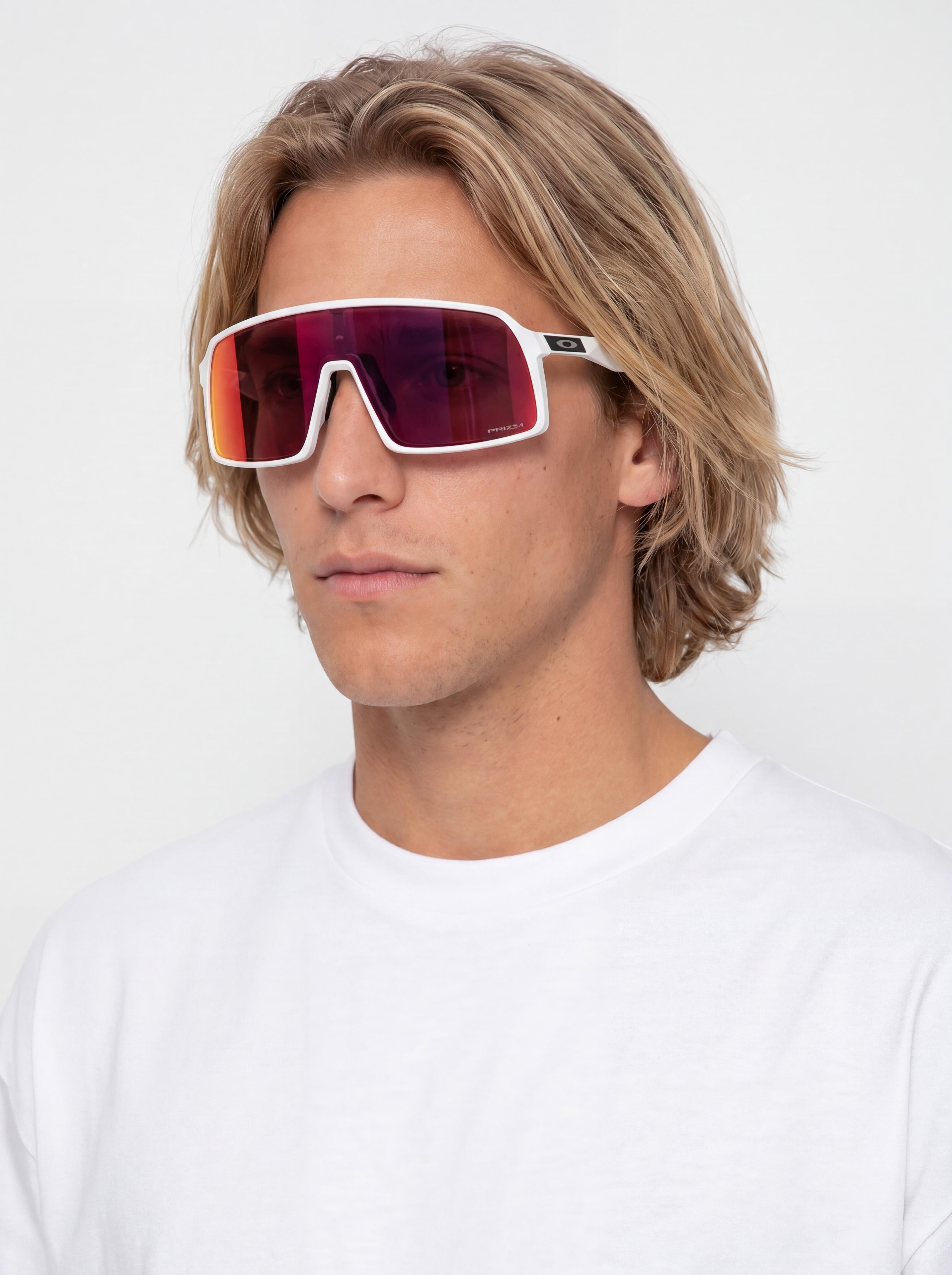 u0421u043bu044au043du0447u0435u0432u0438 u043eu0447u0438u043bu0430 Oakley Sutro (matte white/prizm road)