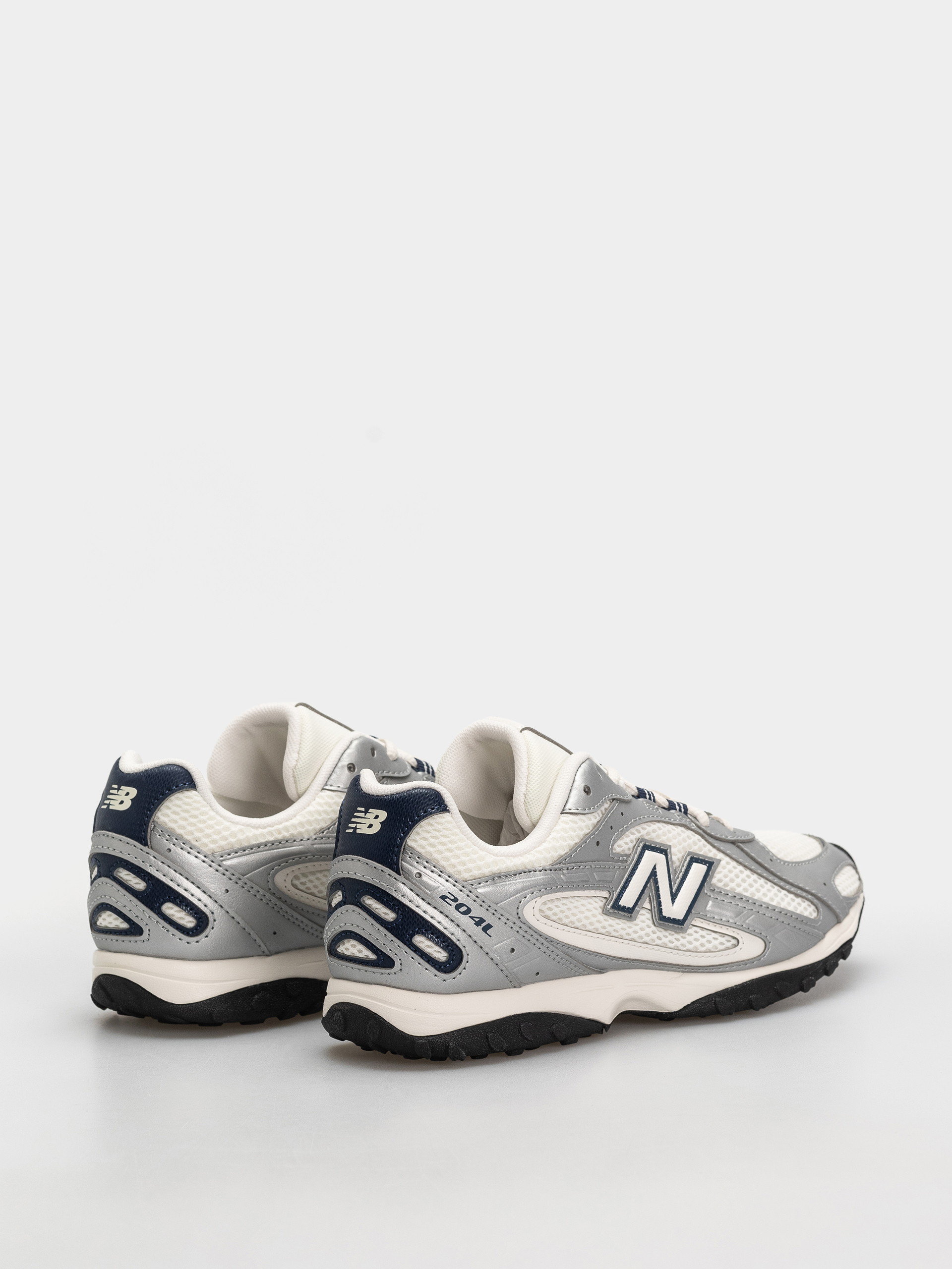 Обувки New Balance 204L (sea salt/silver metallic/nb navy)